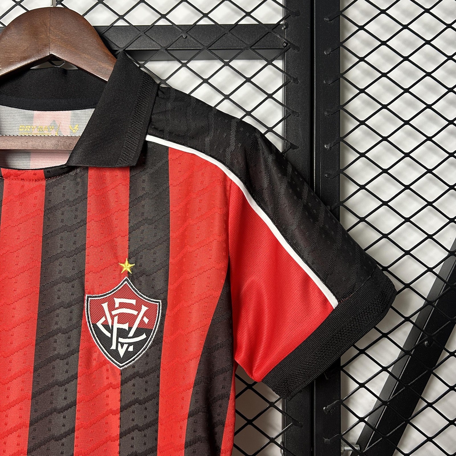 25 26 Womens Victoria Home Jersey