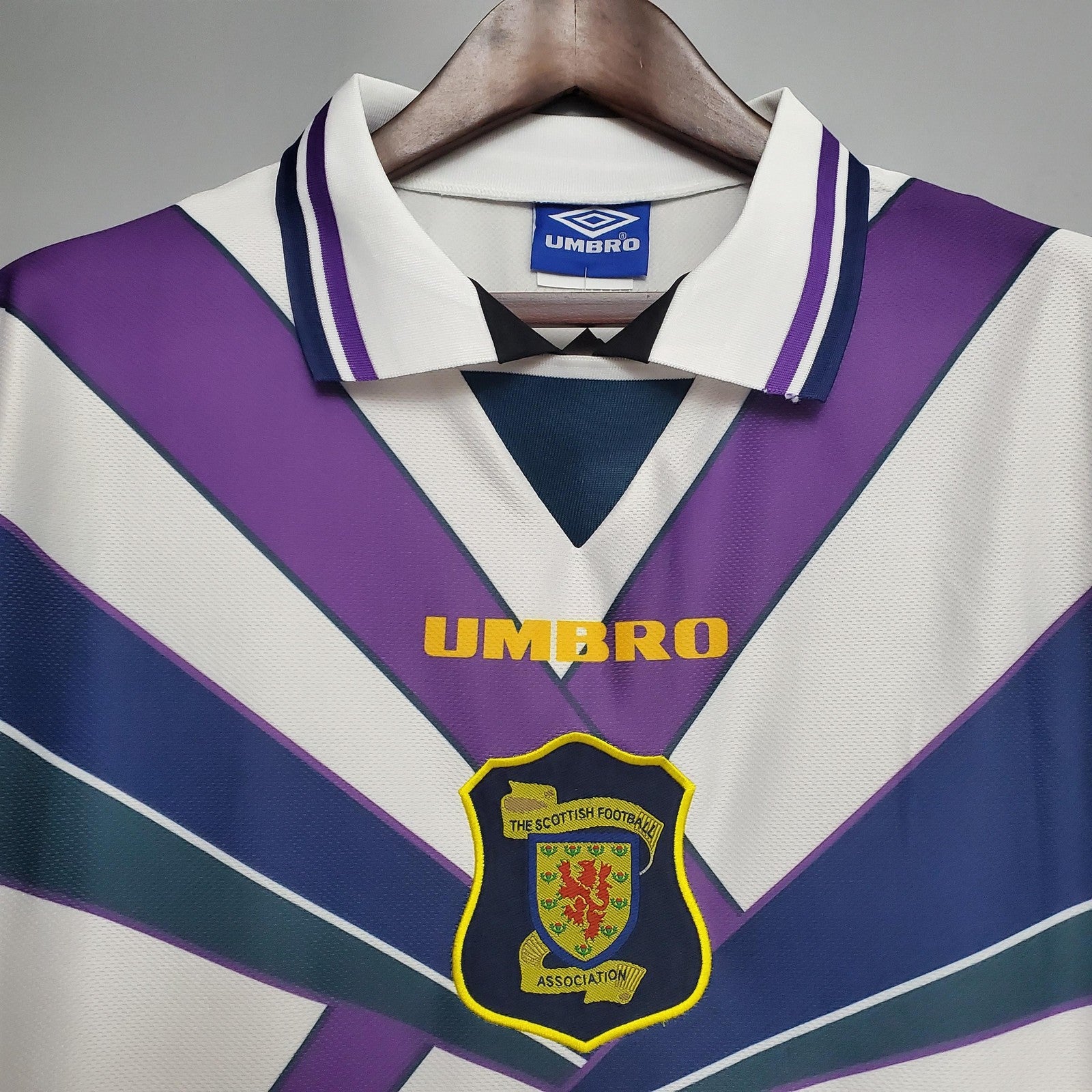 Retro Scotland White