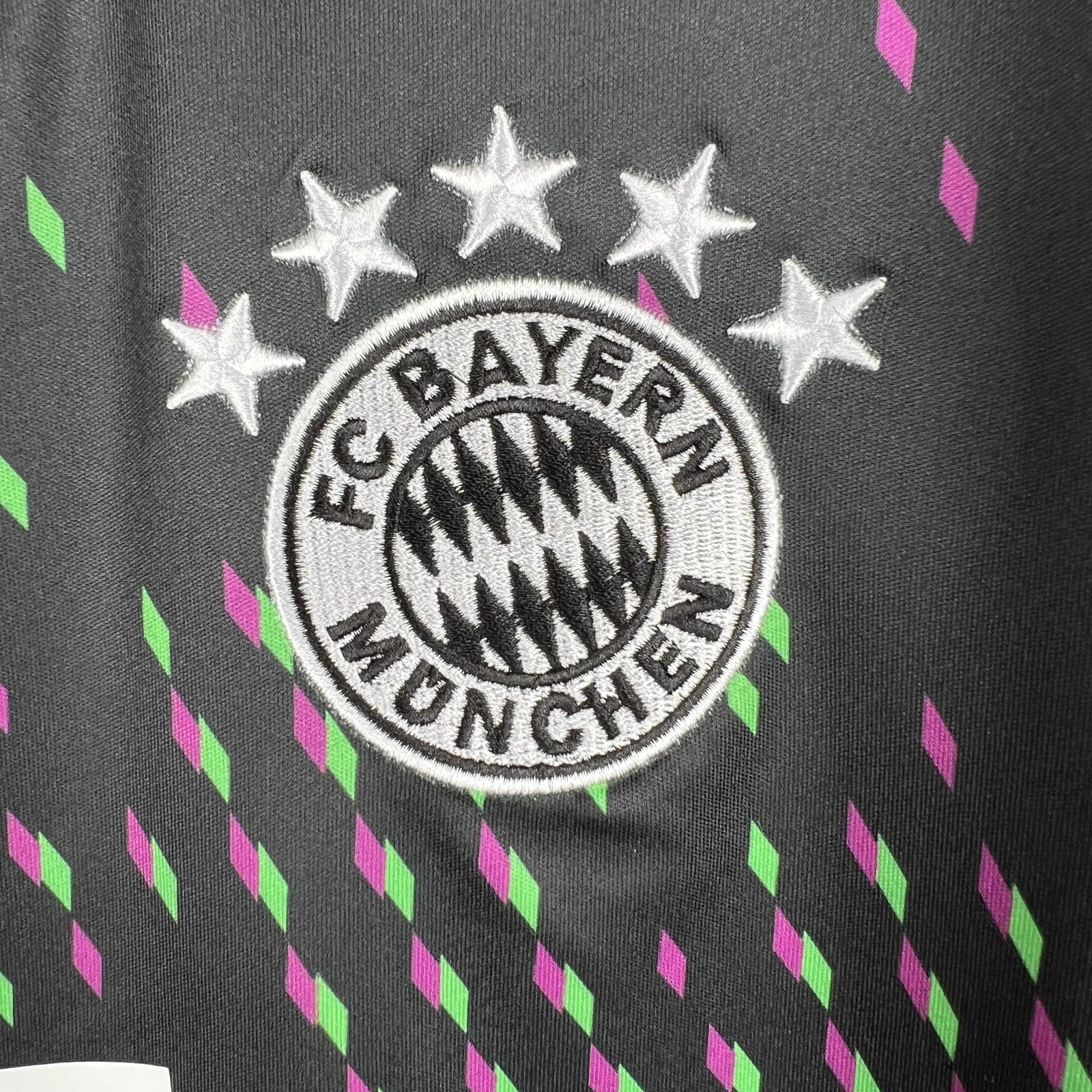 23 24 Bayern Munich Away