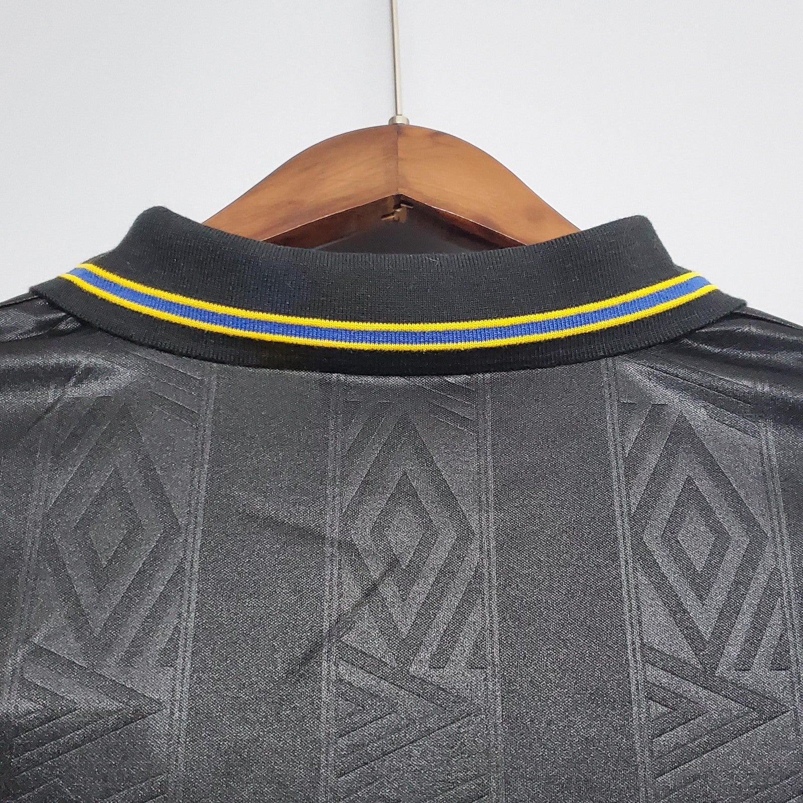 Retro 93 95 M U Away