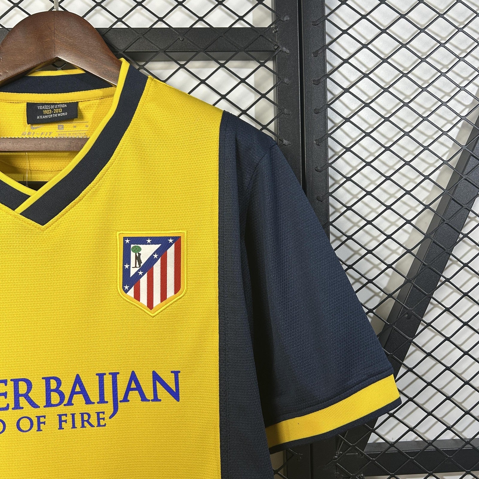 Retro Atletico Madrid 13 14 Away
