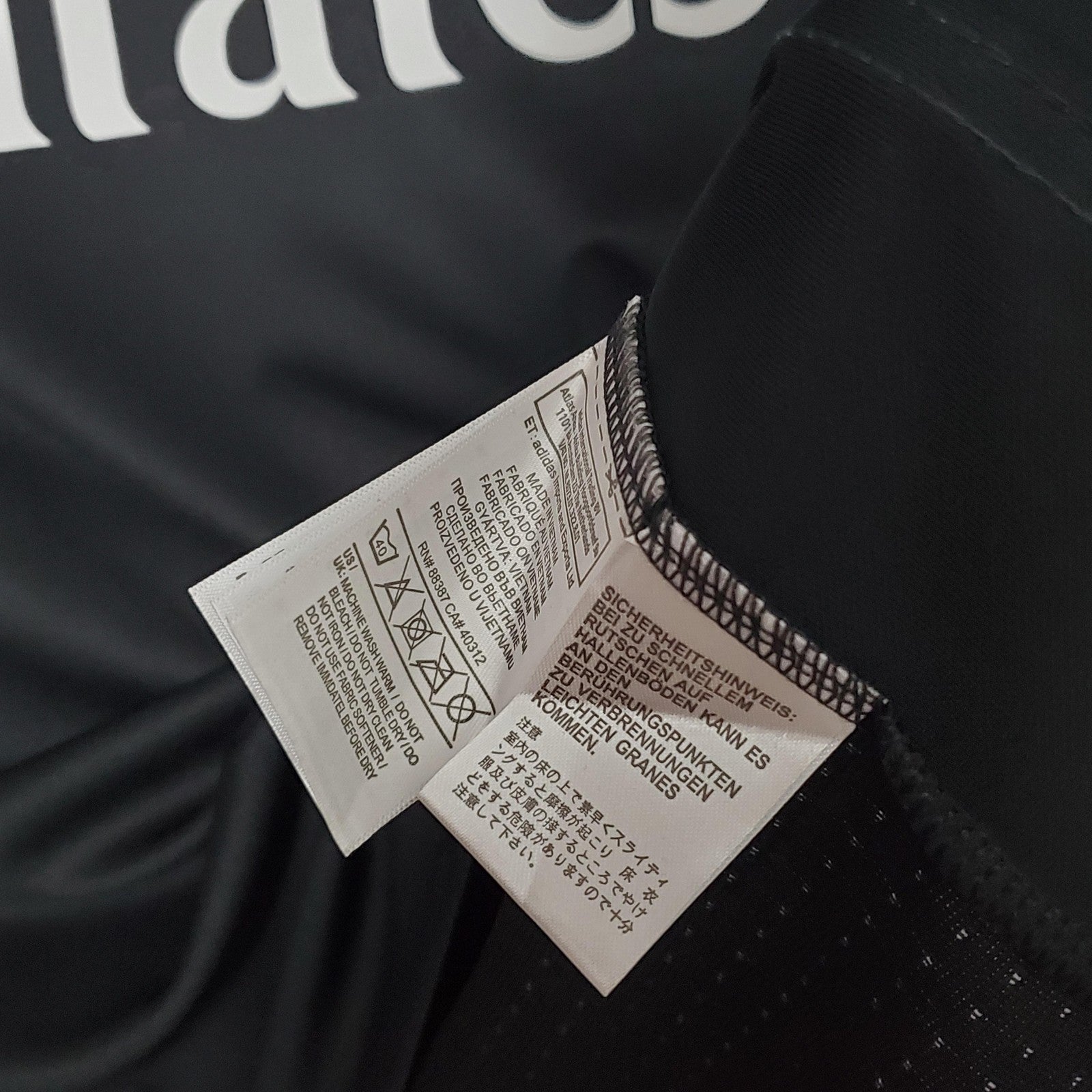 Retro Real Madrid 15 16 Third Away