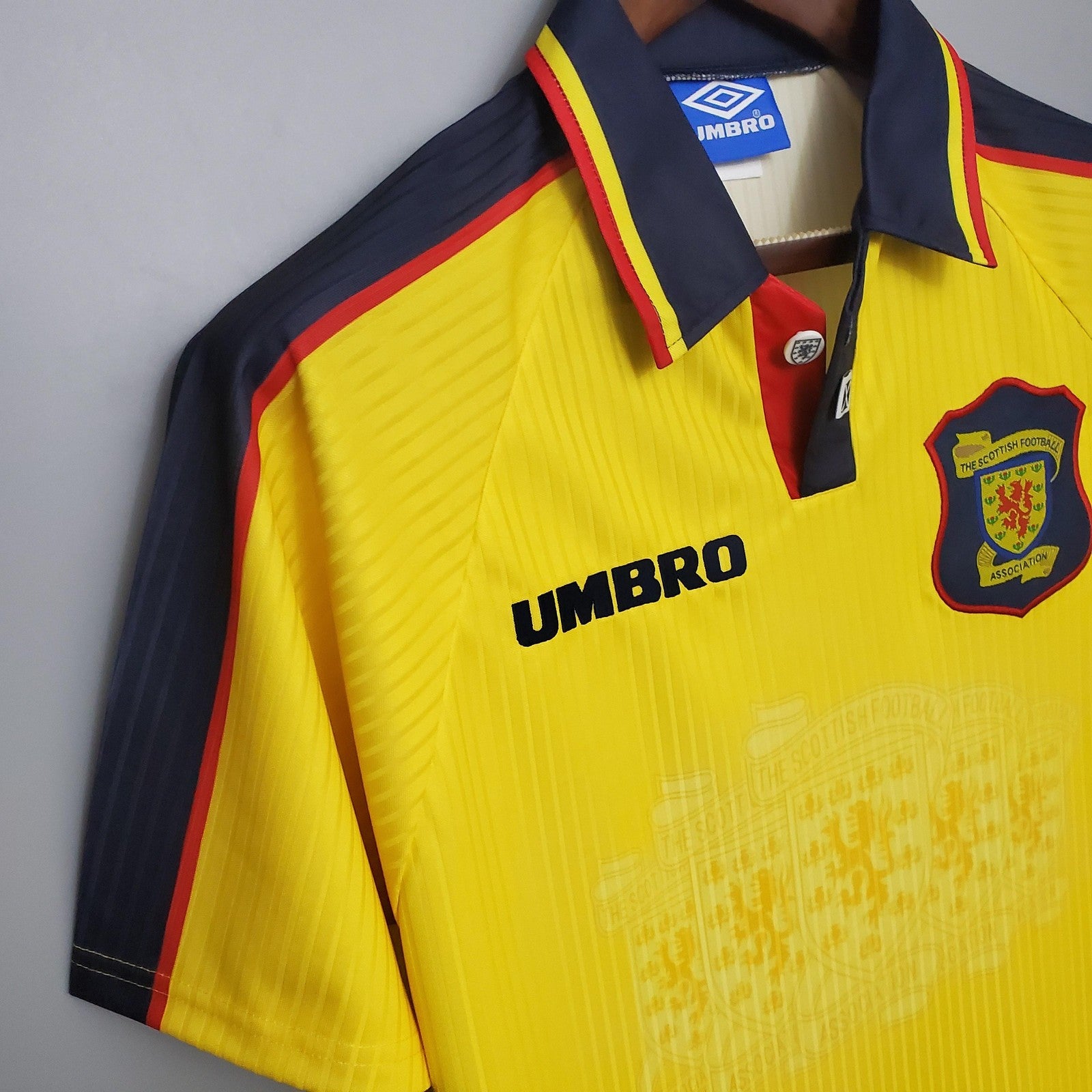 Retro Scotland Yellow