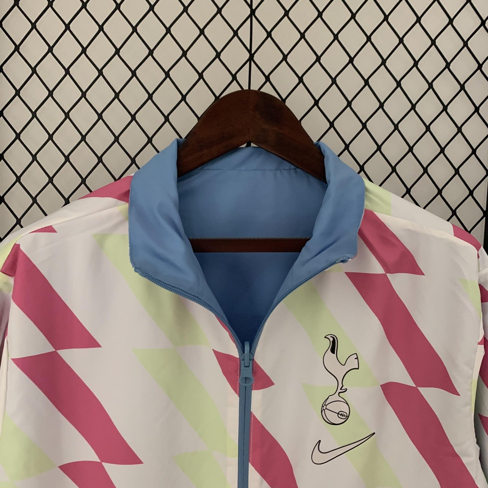 23 24 Tottenham Trench Coat Reversible