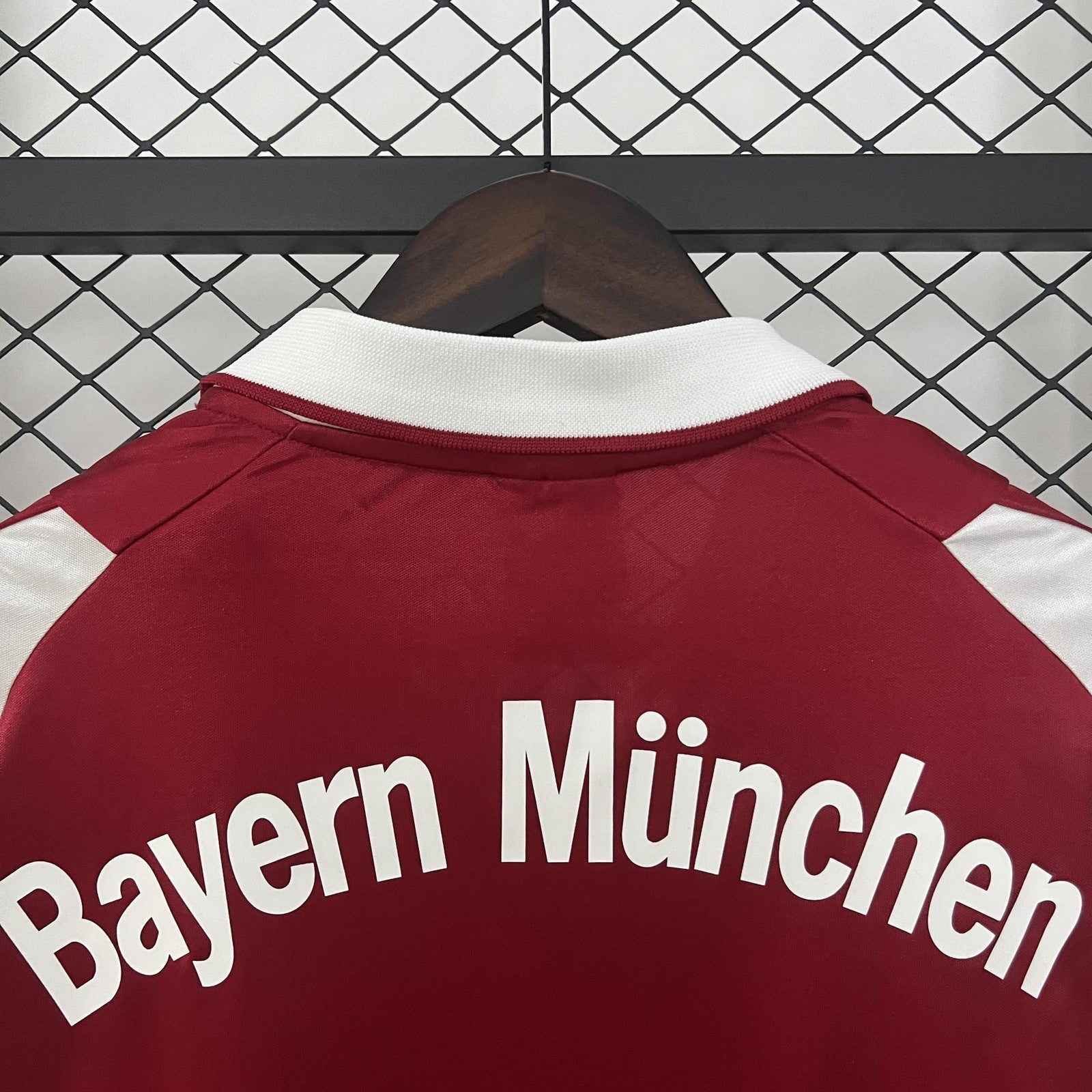 Retro Bayern Munich 03 04 Home