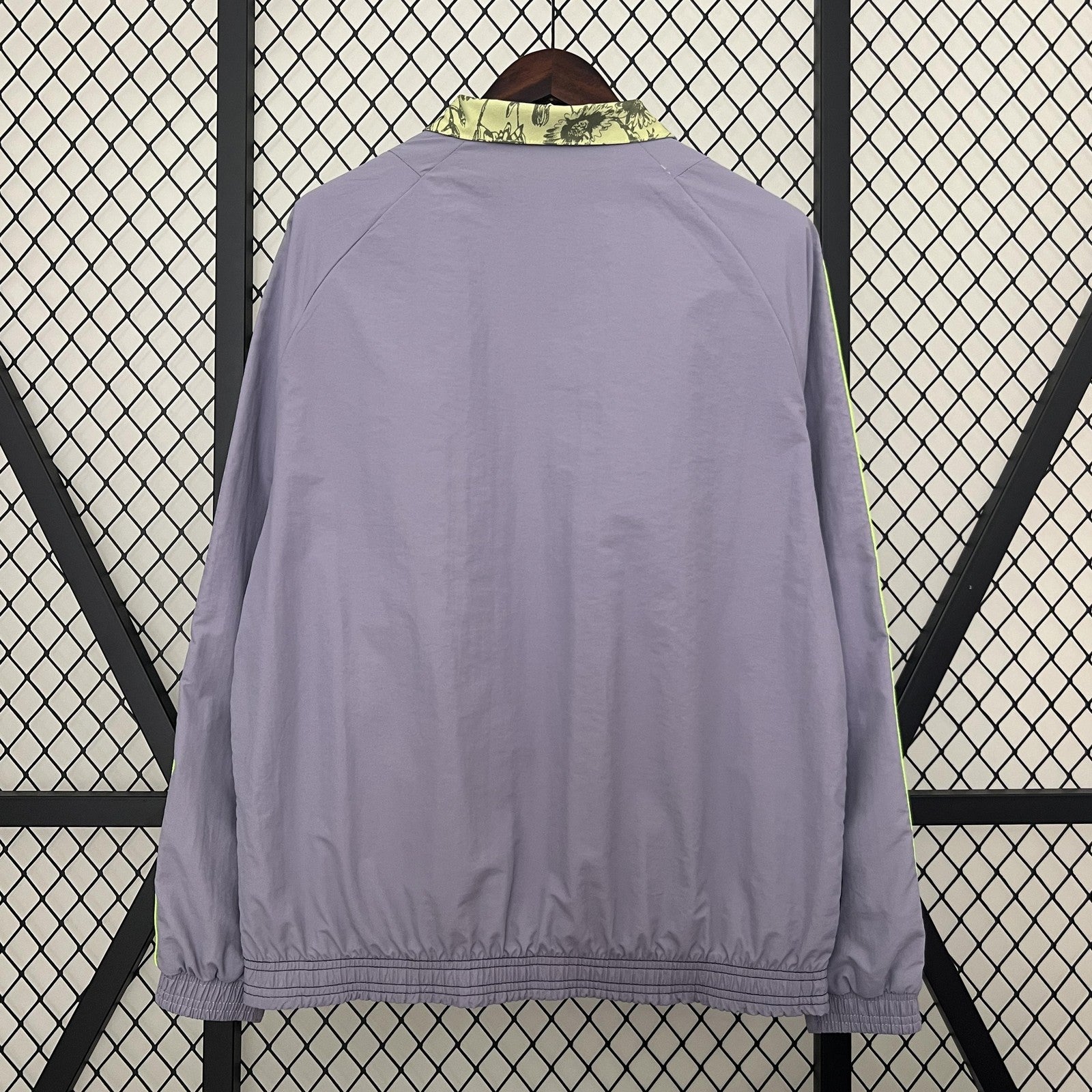 24 25 Bayern Munich Trench Coat Reversible