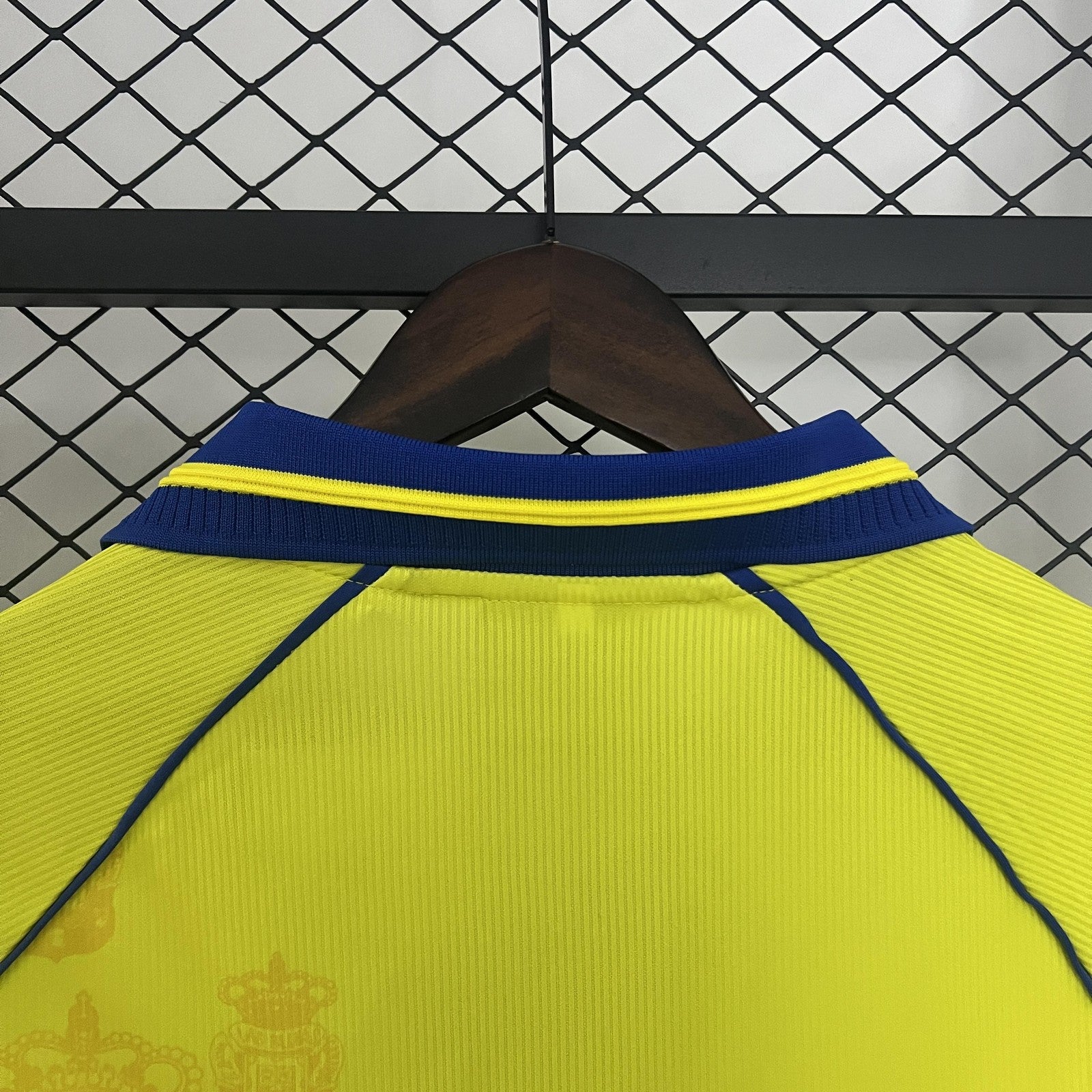 Retro Las Palmas Home