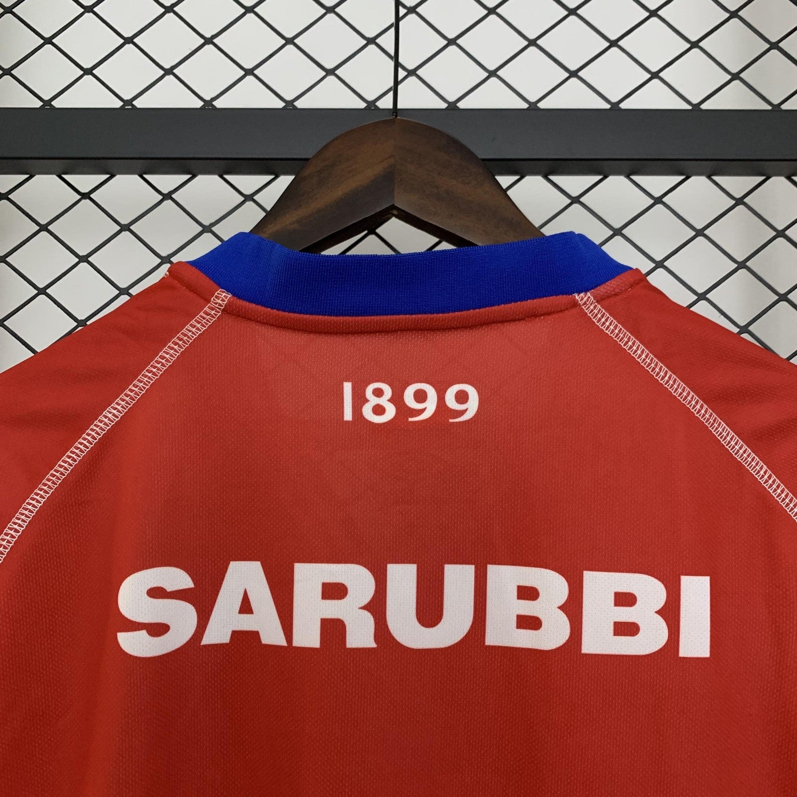 25 26 Uruguayan National Red