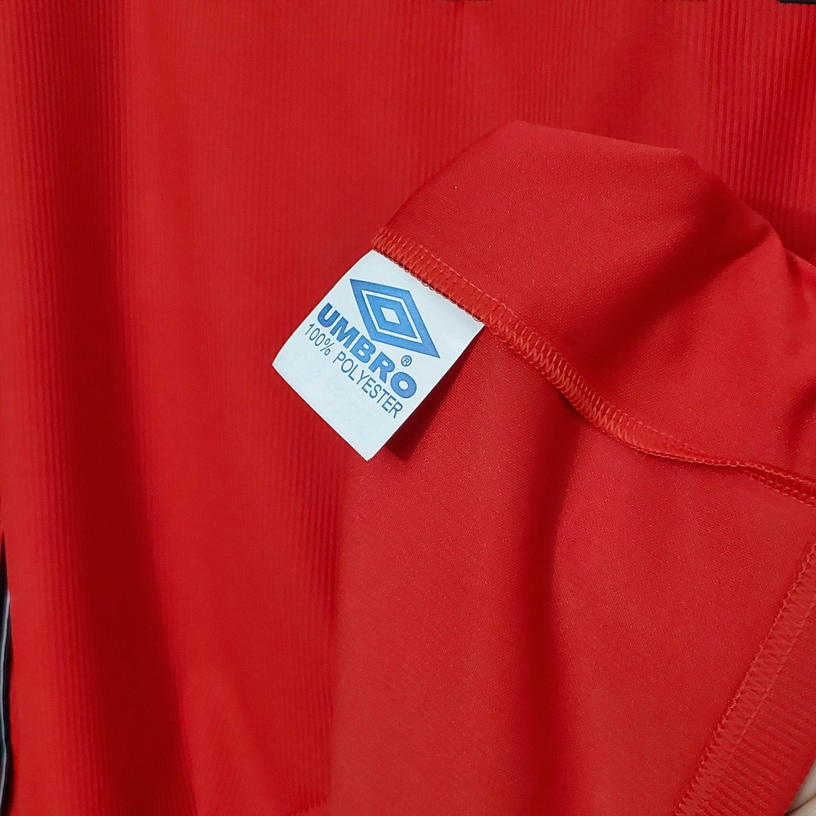 Retro Long Sleeved M U Home