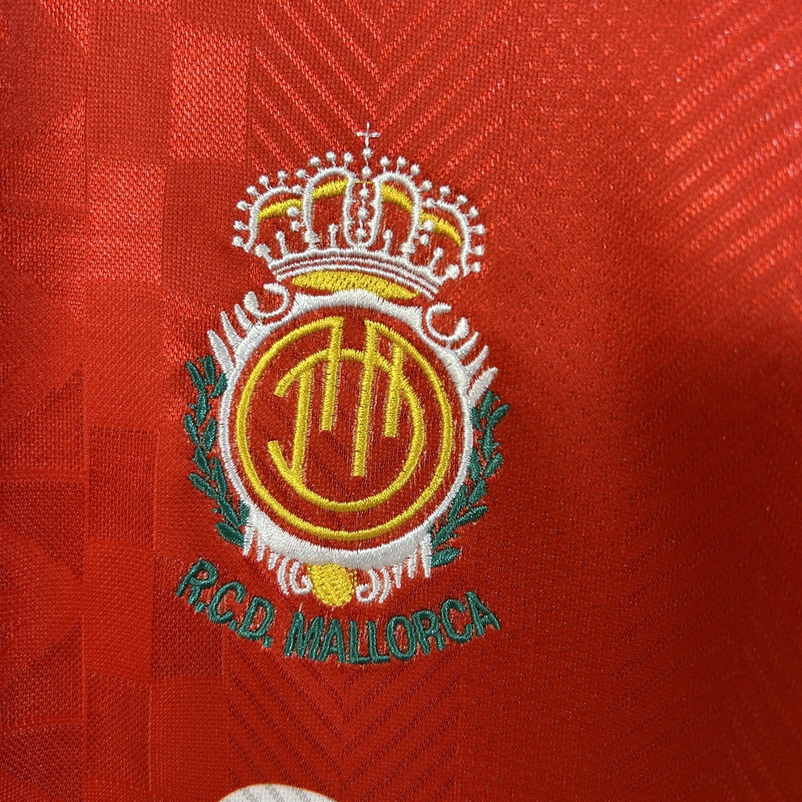 Retro Mallorca Red