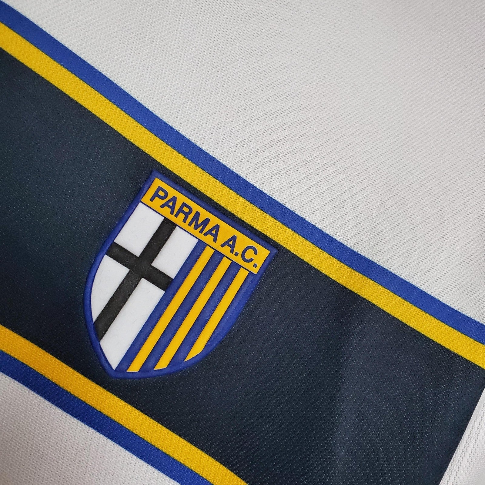 Retro Parma 02 03 Away