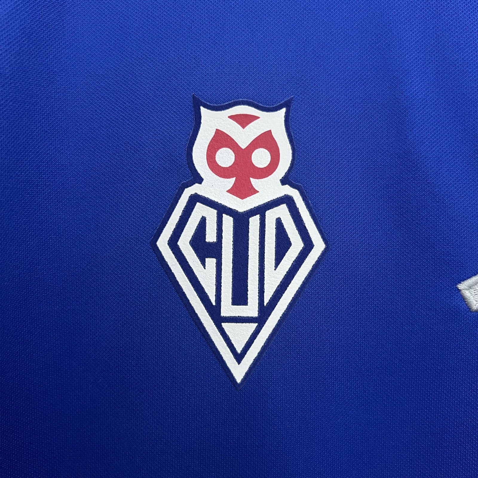 25 26 University of Chile Special Edition