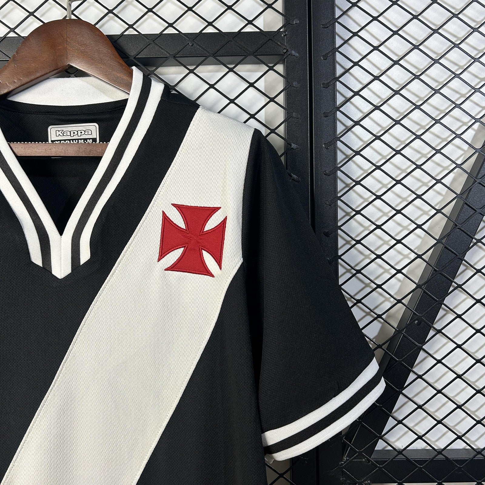 25 26 Vasco Da Gama Black Jersey