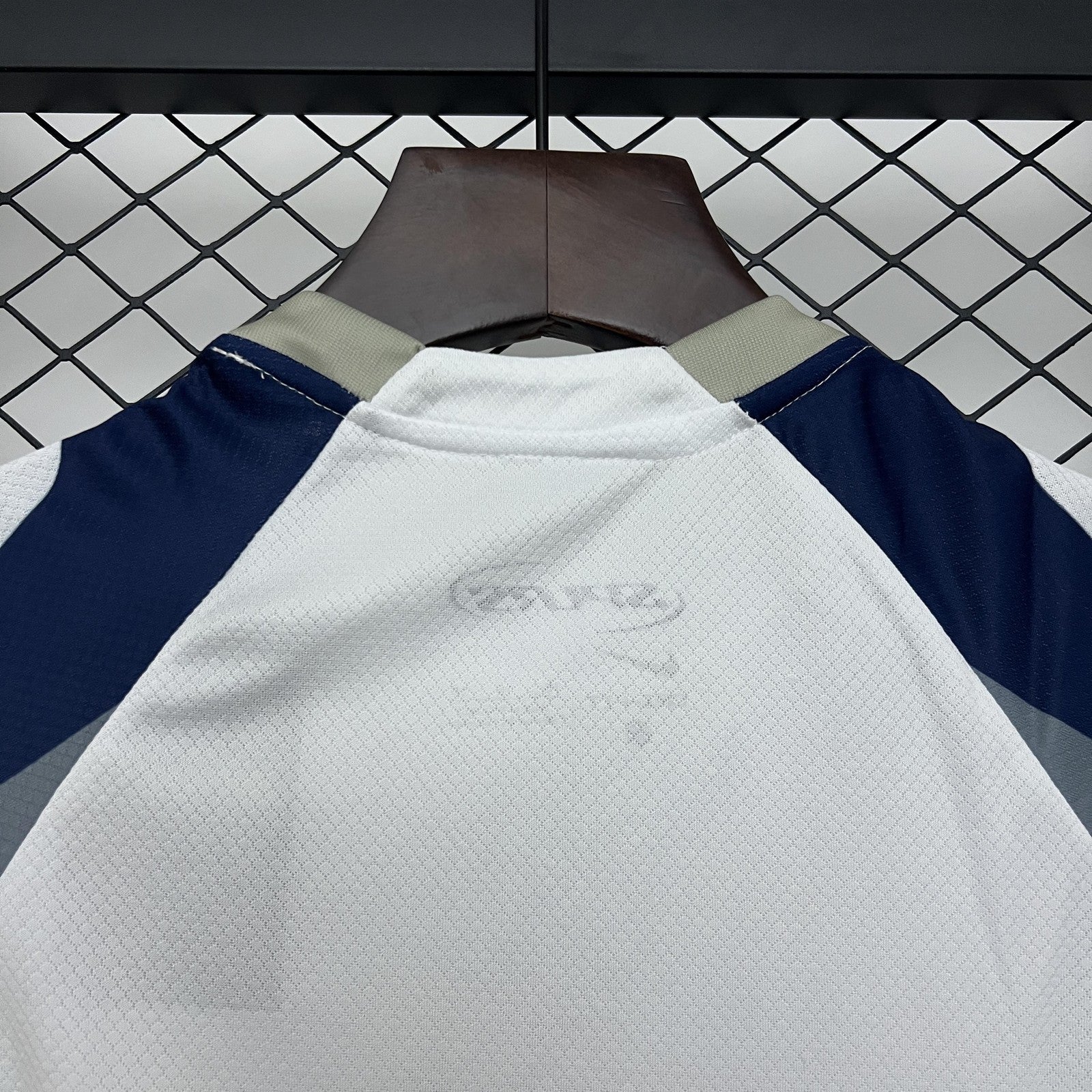 25 26 Kids Tottenham Home