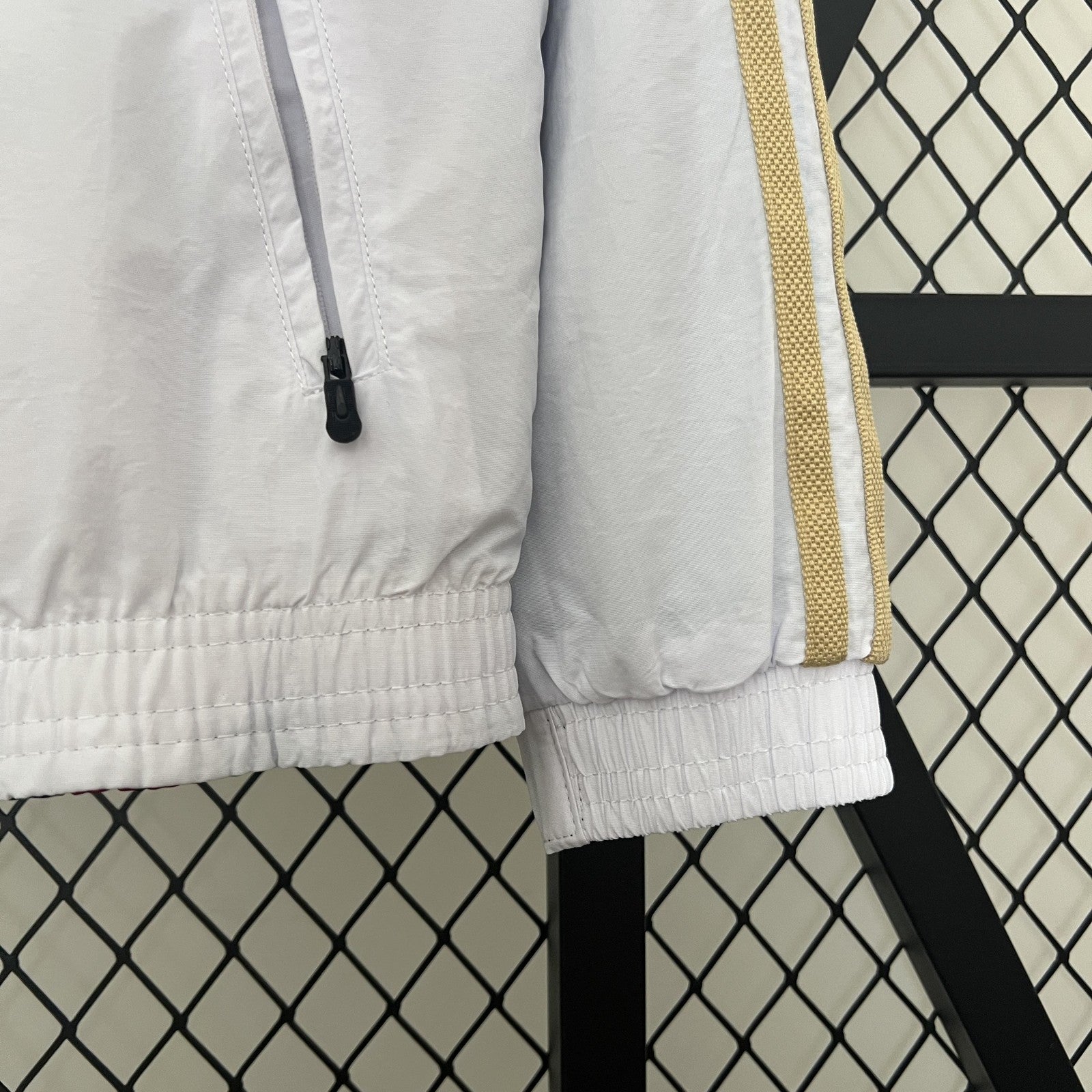 24 25 Ac Milan Trench Coat Reversible 2