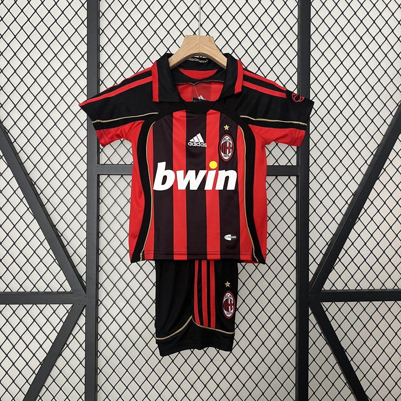 Kids Ac Milan06 07 Home