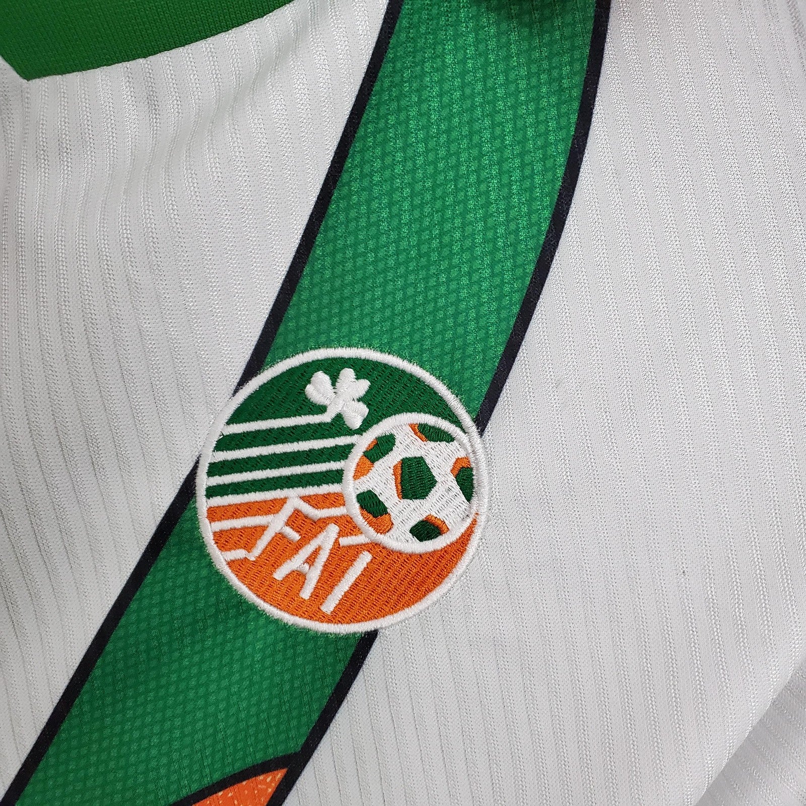 Retro Ireland Away