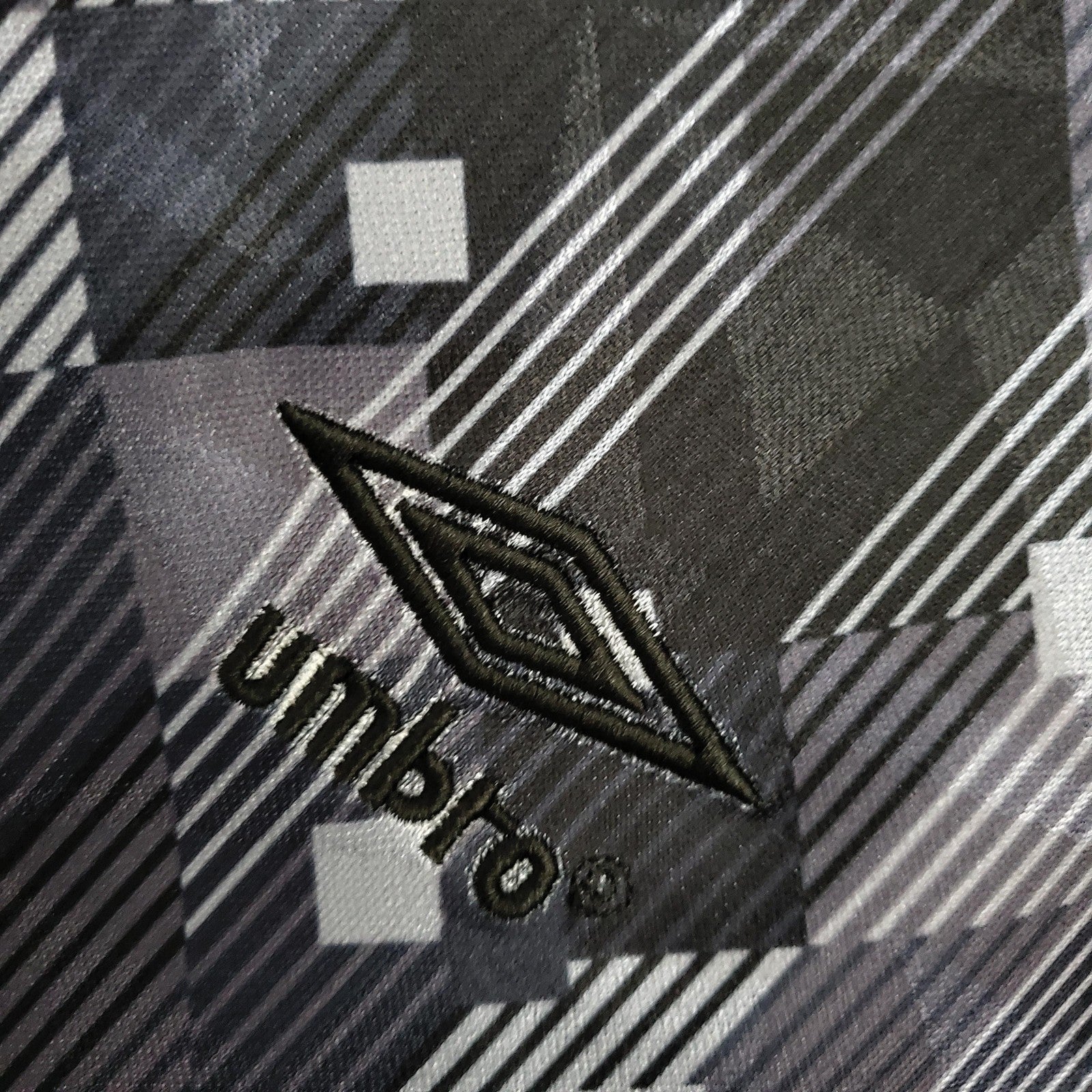 Retro England 1990 Black Away