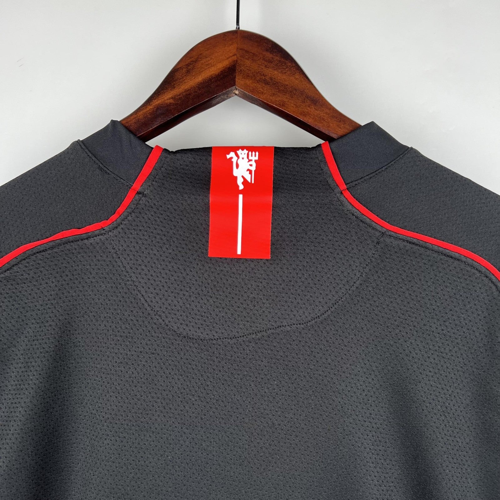 Retro M U 07 08 Black