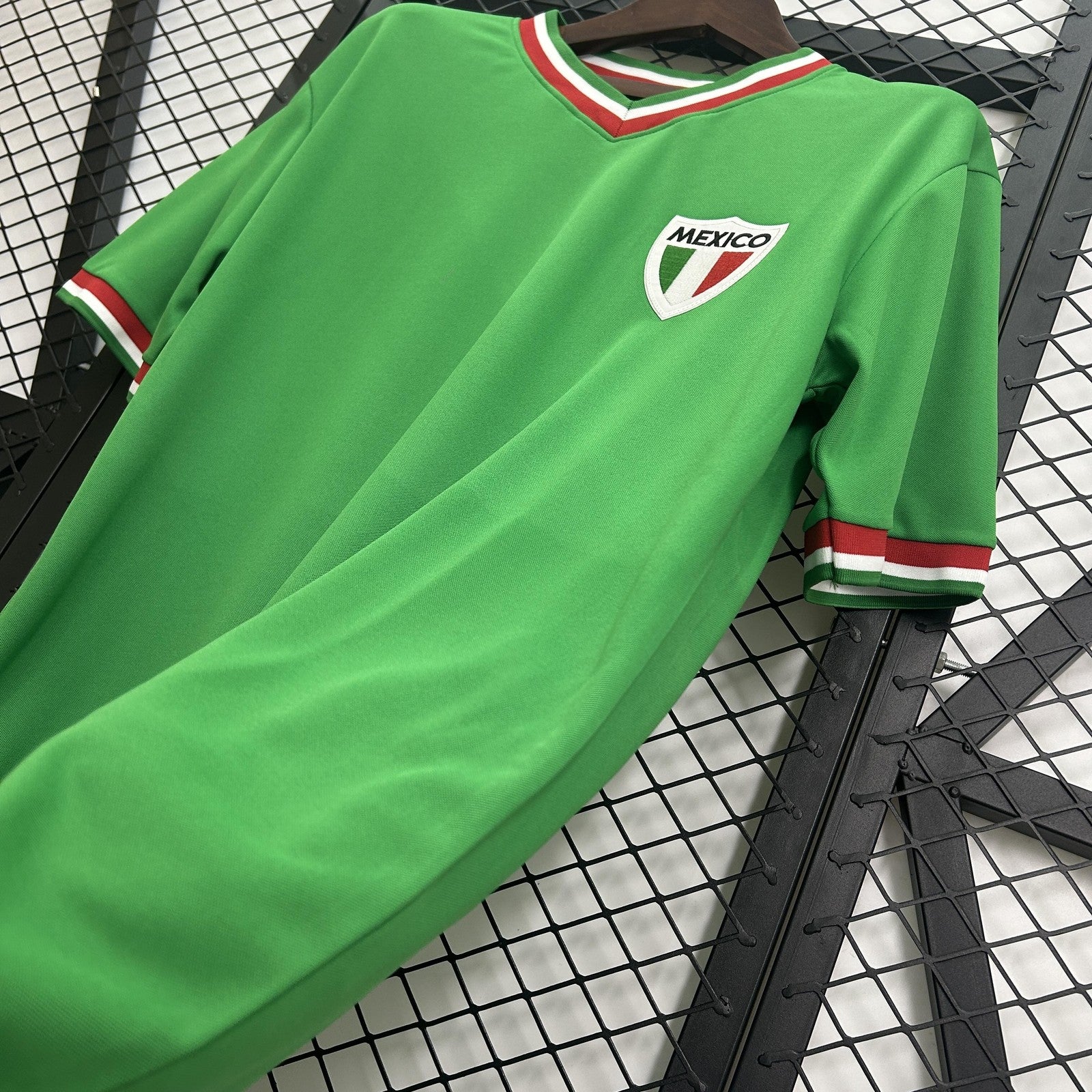 Retro 1970 Mexico Home