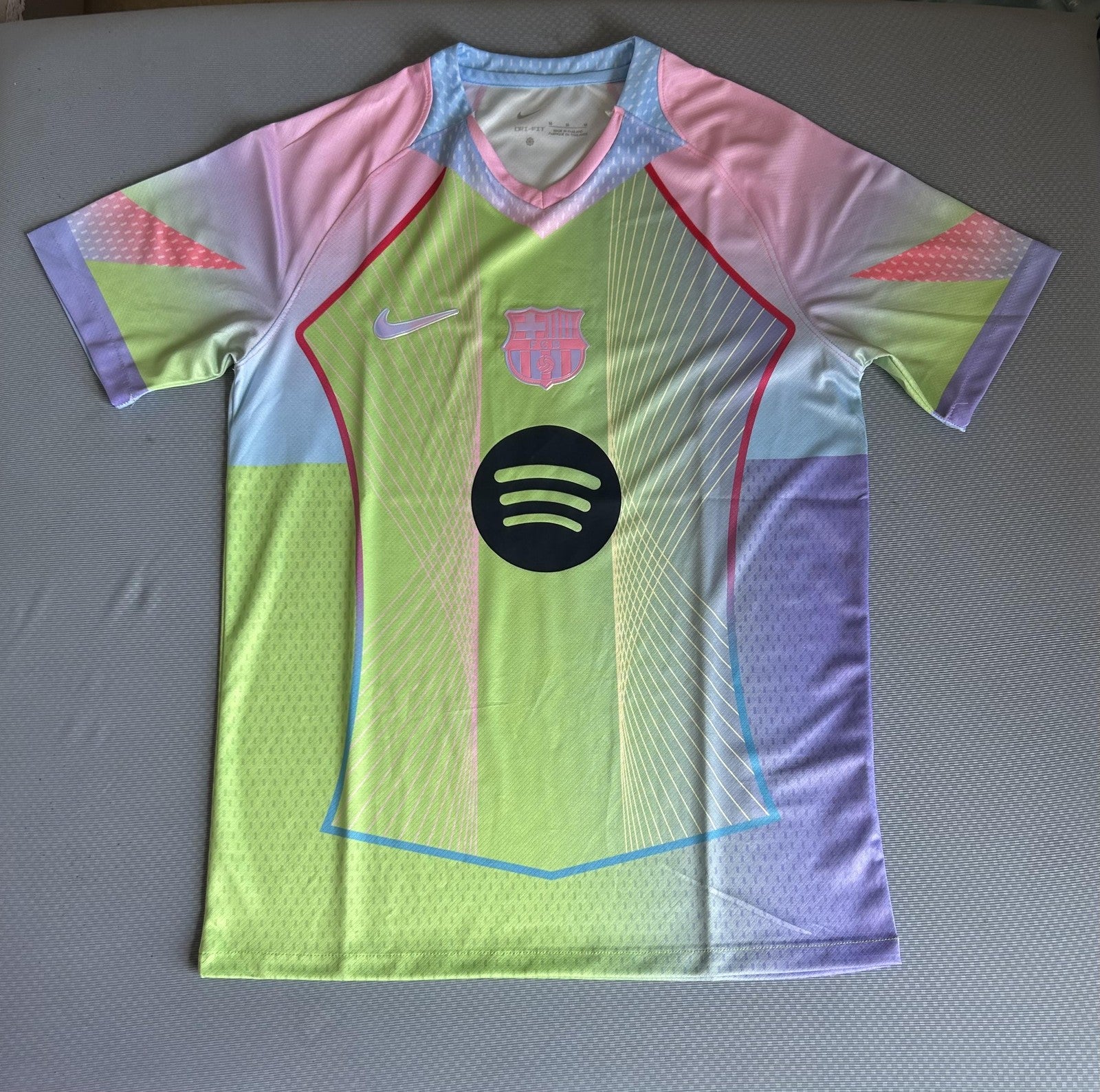 25 26 Barcelona Special Edition 3