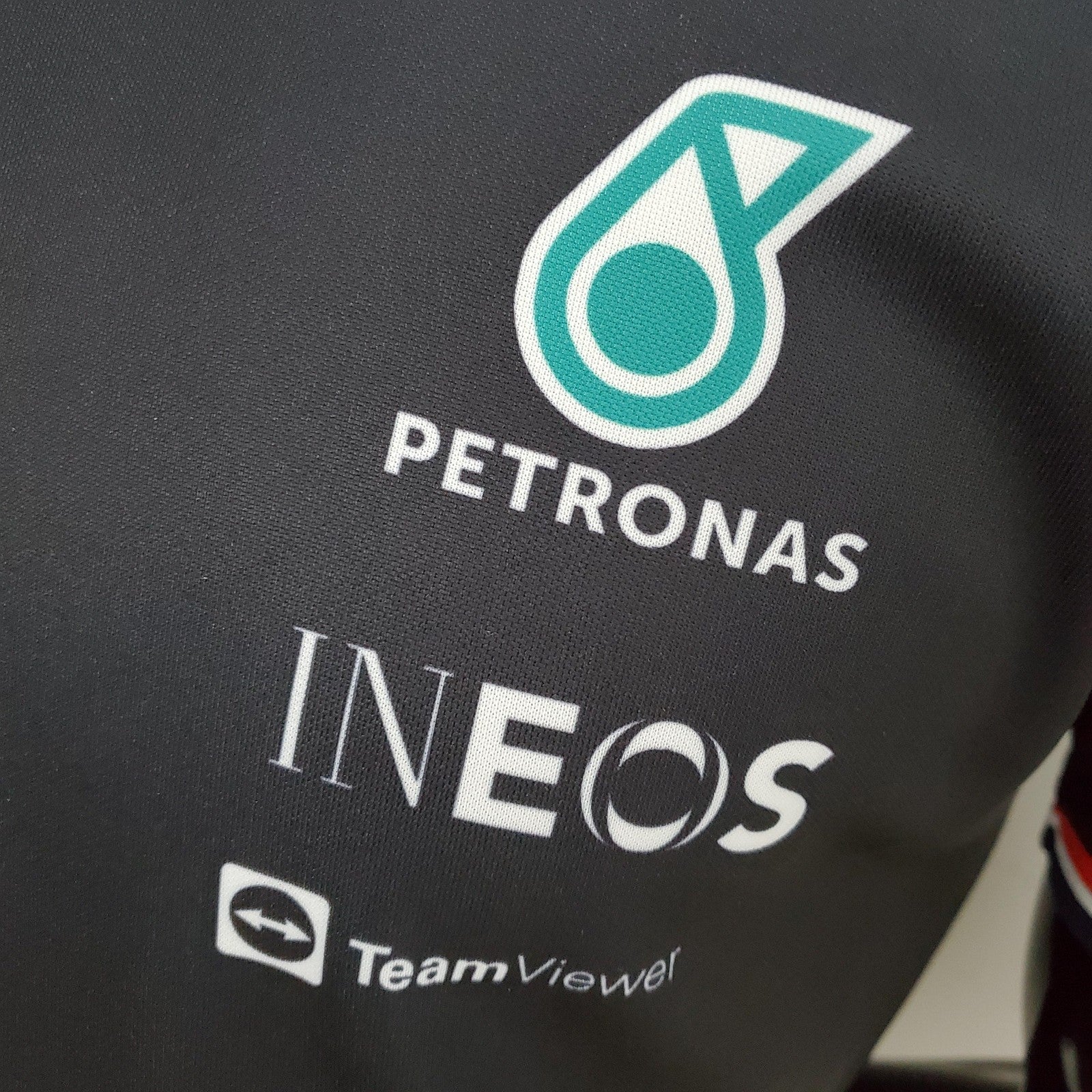 F1 Formula One 2022 Mercedes Black