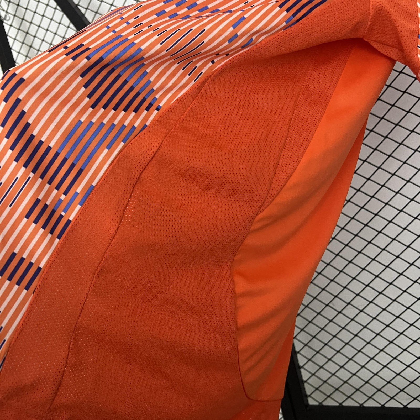 25 26 University of Chile Away