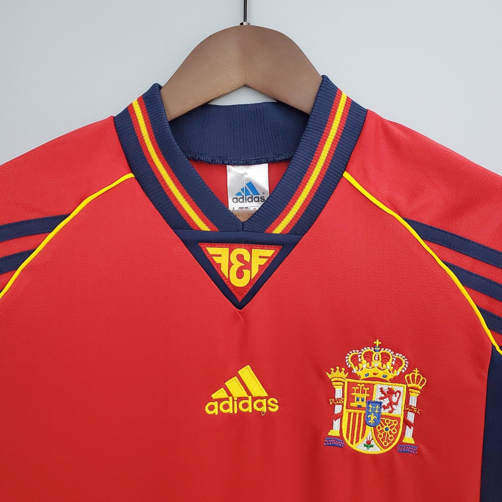 Retro 1998 Spain Home