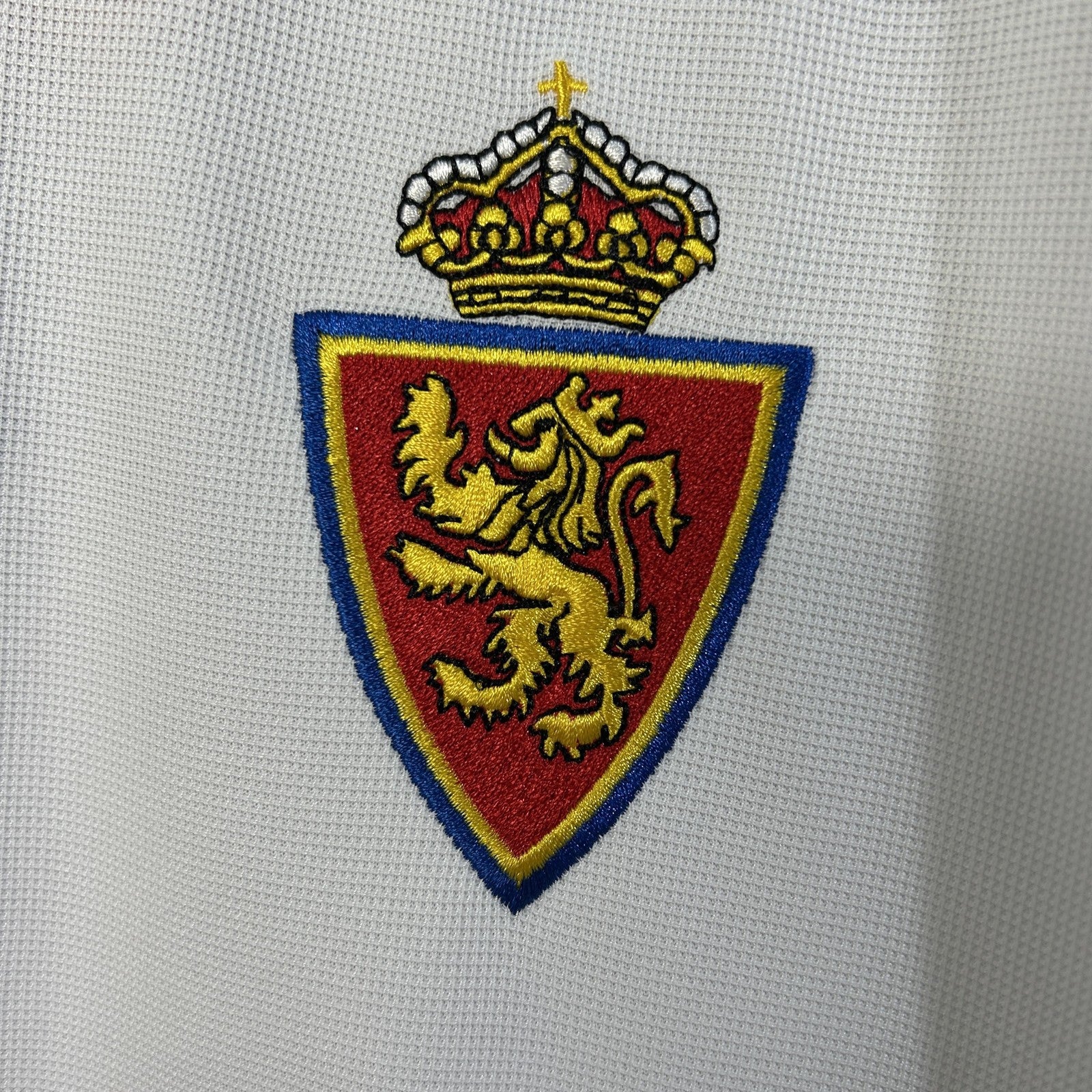 Retro 2004 Zaragoza Home