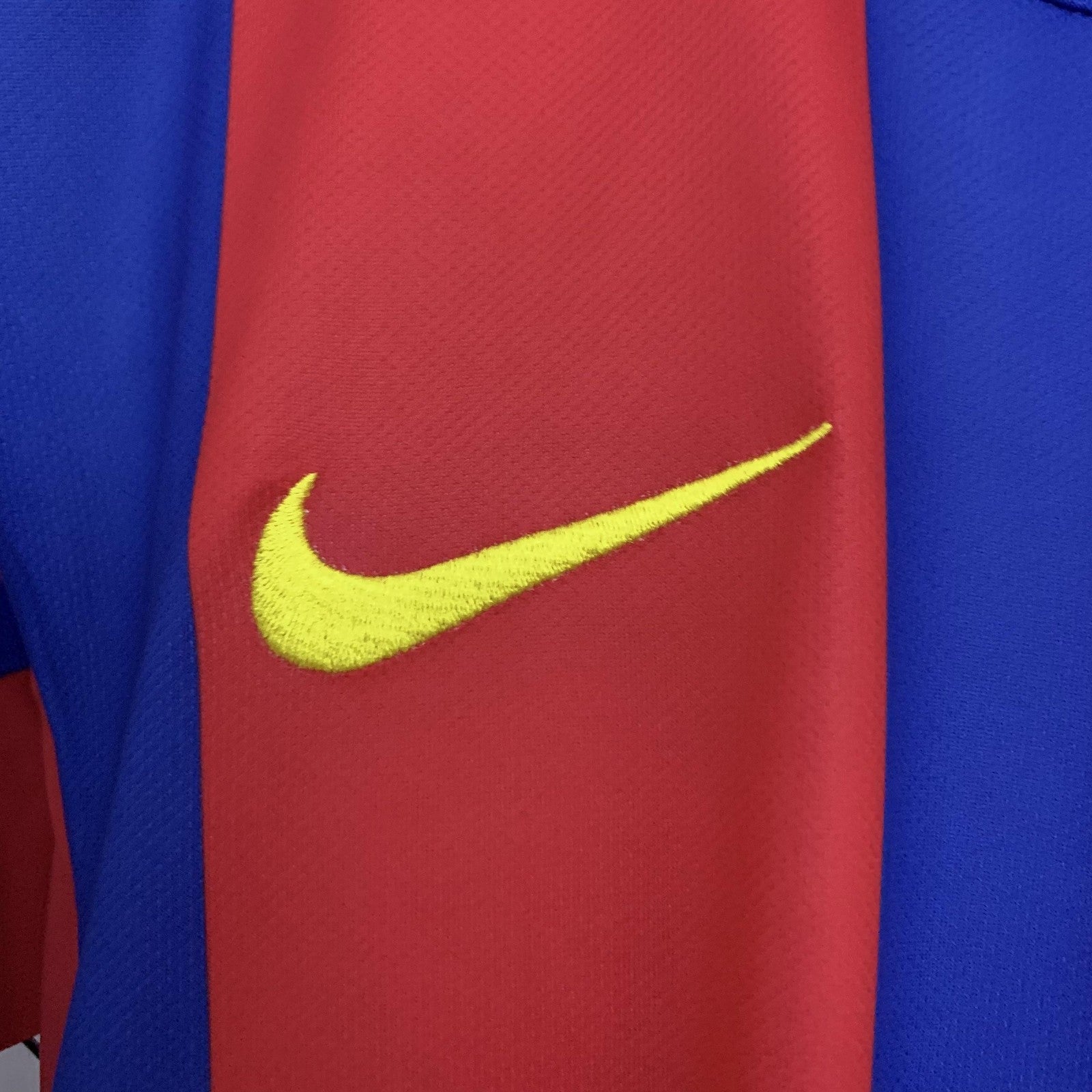 Retro Barcelona 04 05 Home