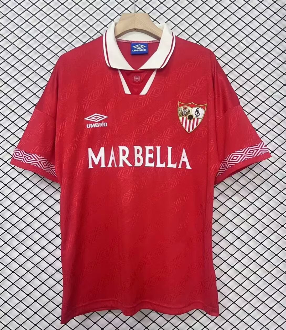 Retro Sevilla Aways 2