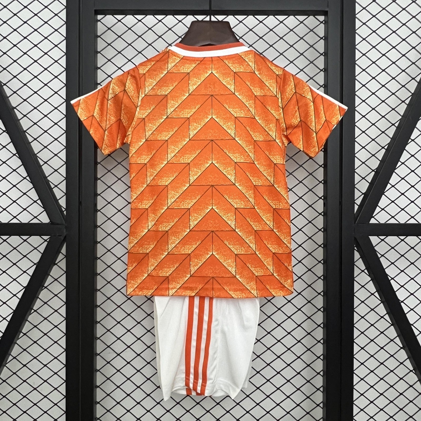 Kids Netherlands 1988 Home