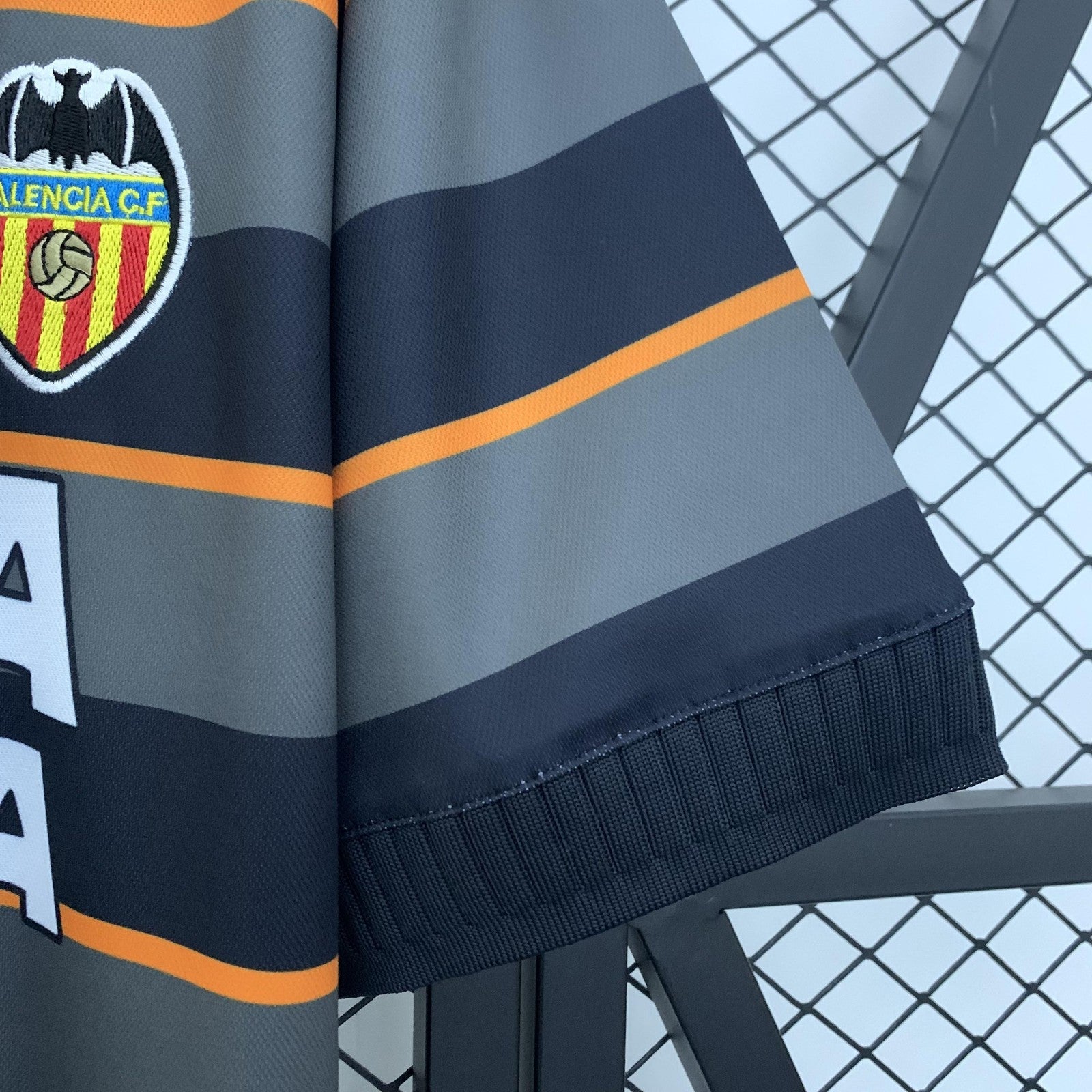 Retro Valencia 99 00 Away