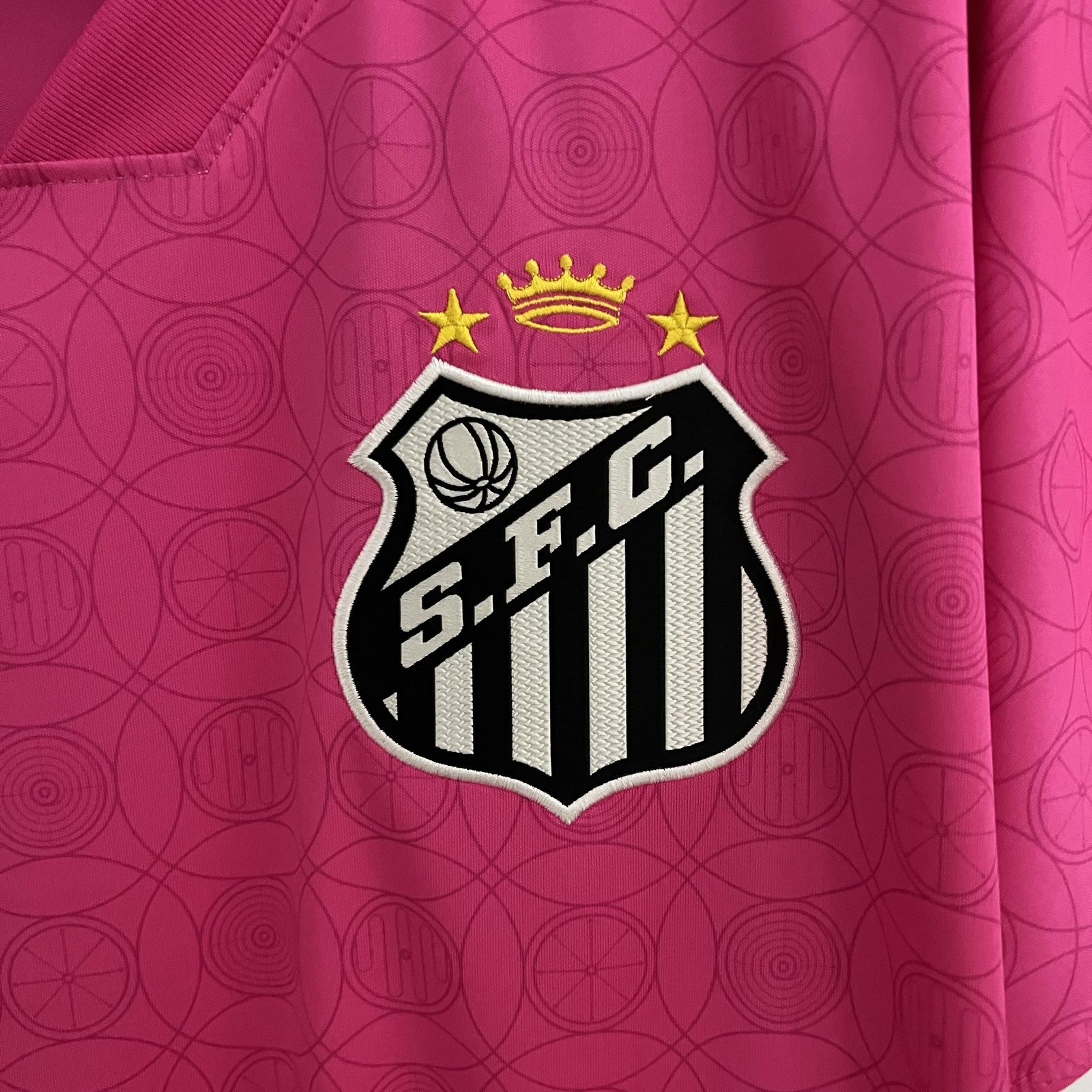23 24 Santos Pink