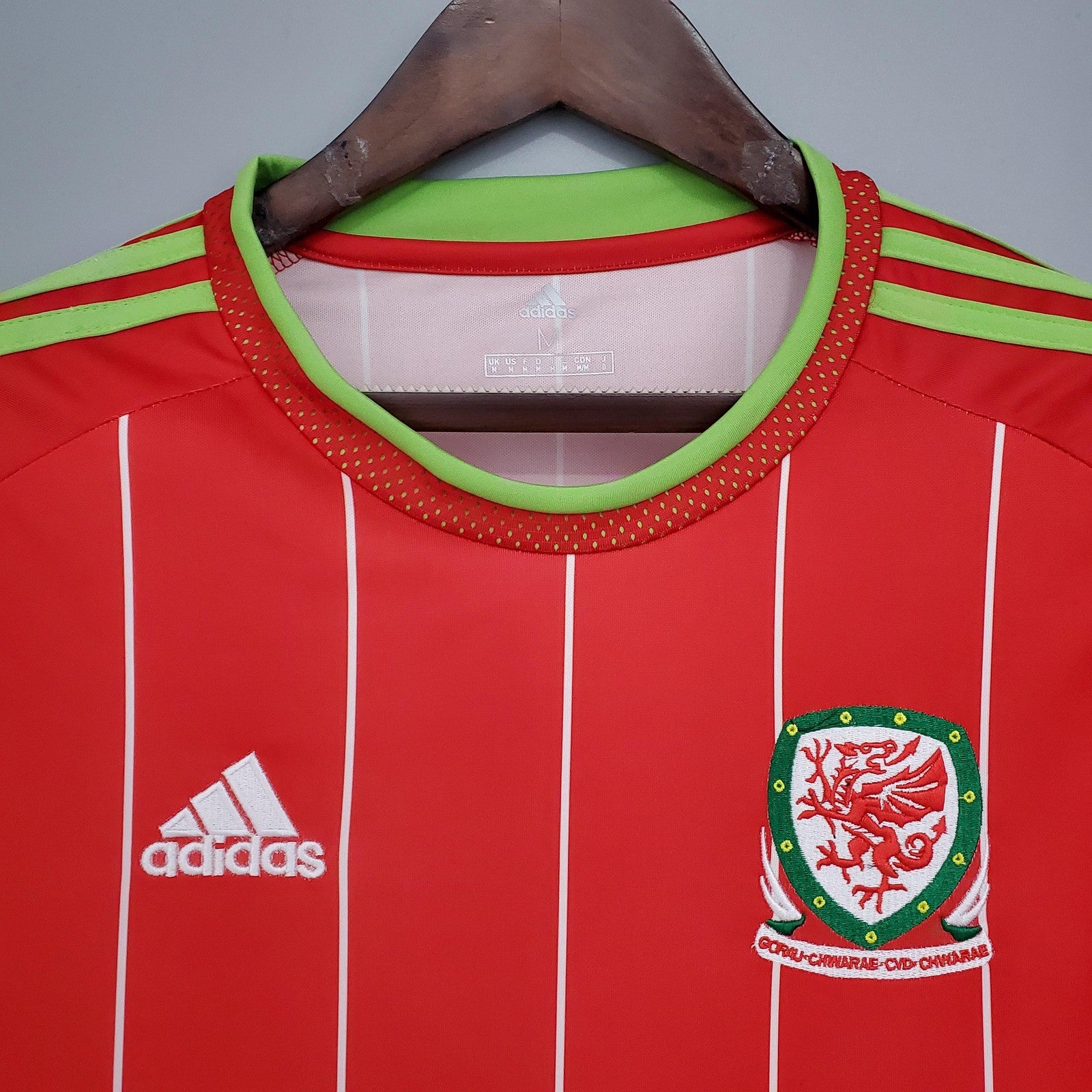 Retro Wales Home