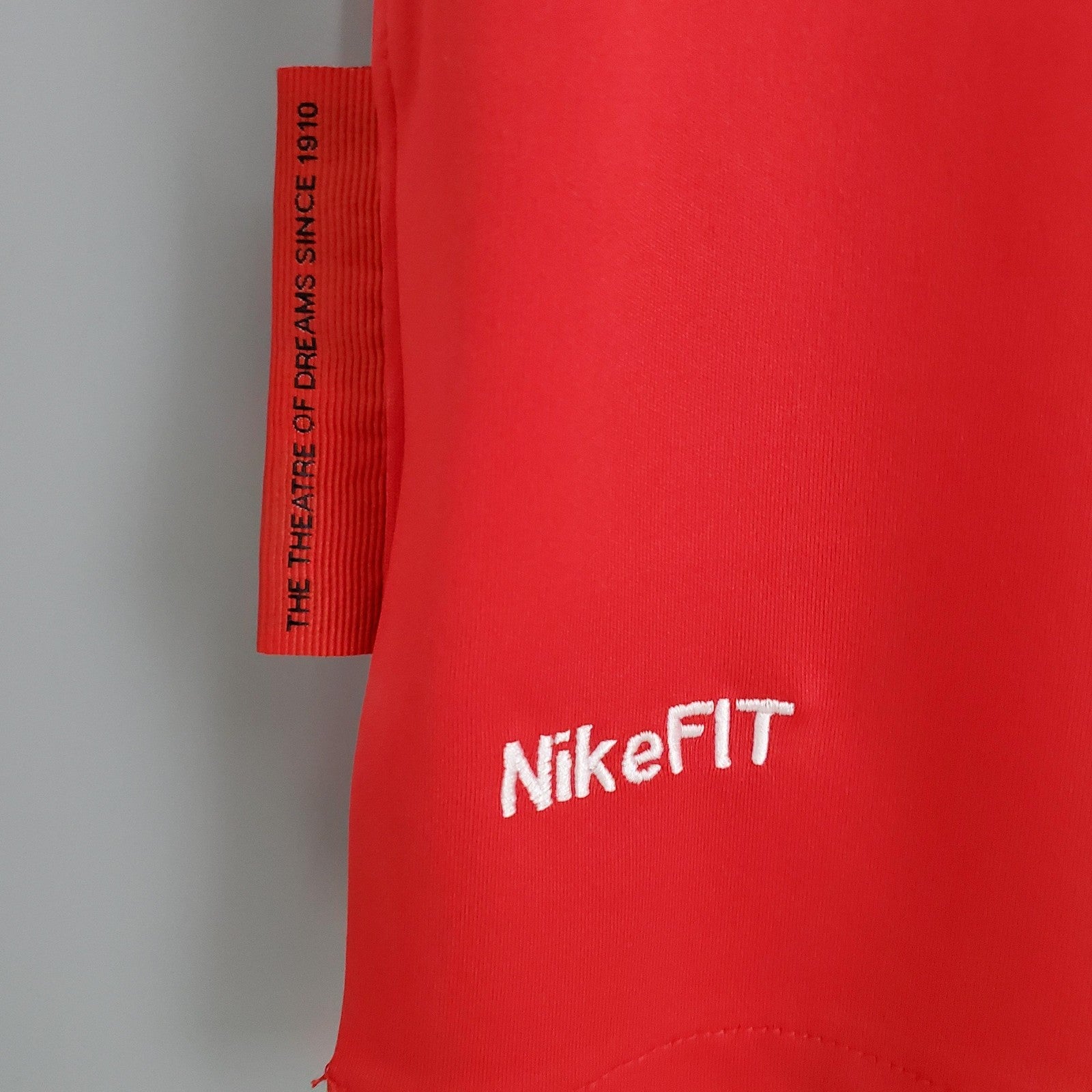 Retro 09 10 M U Home