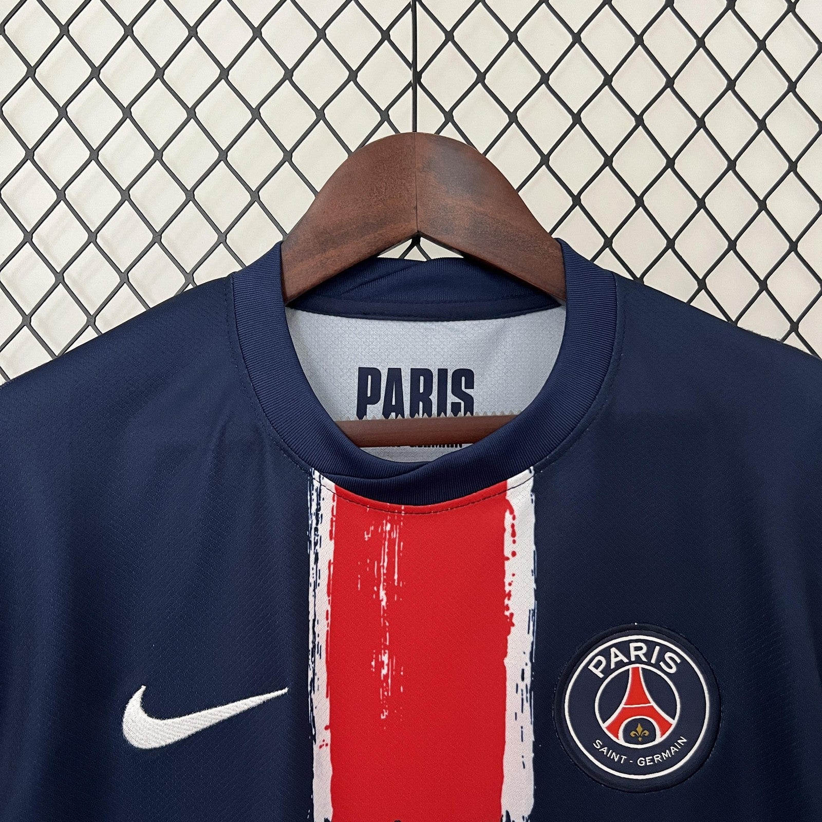 24 25 Psg Home