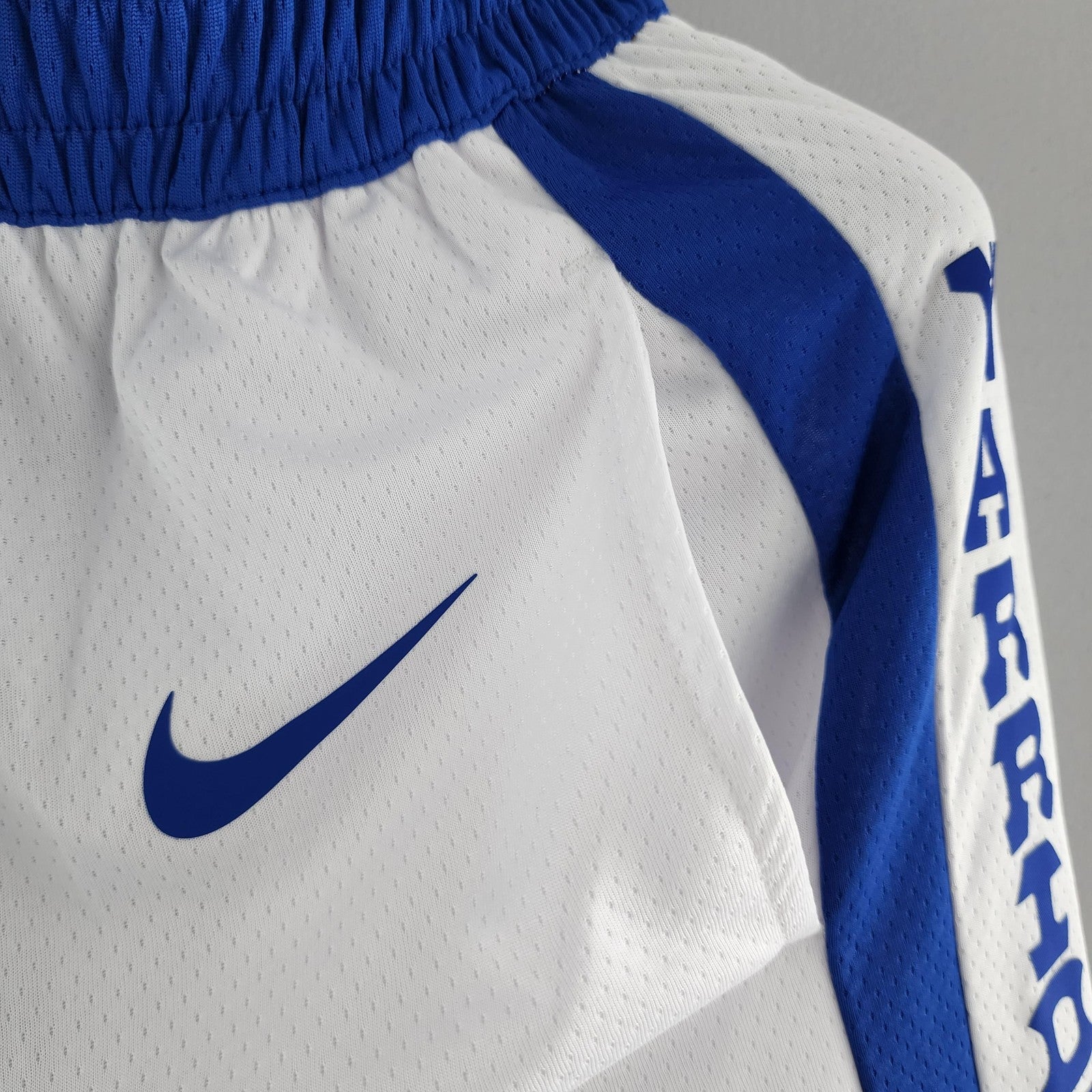 Golden State Warriors Nba Shorts White Blue Trim