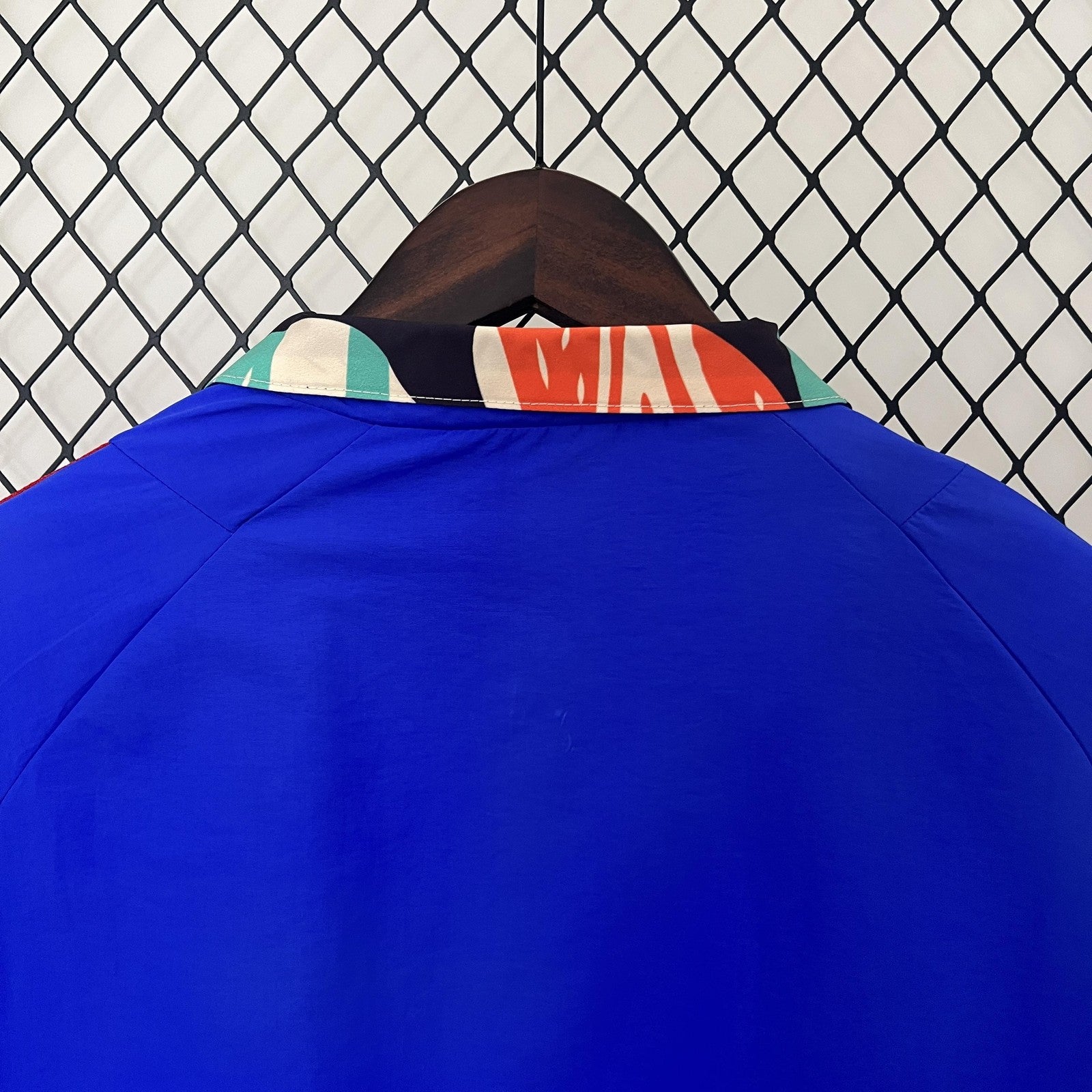 24 25 Arsenal Trench Coat Reversible 2