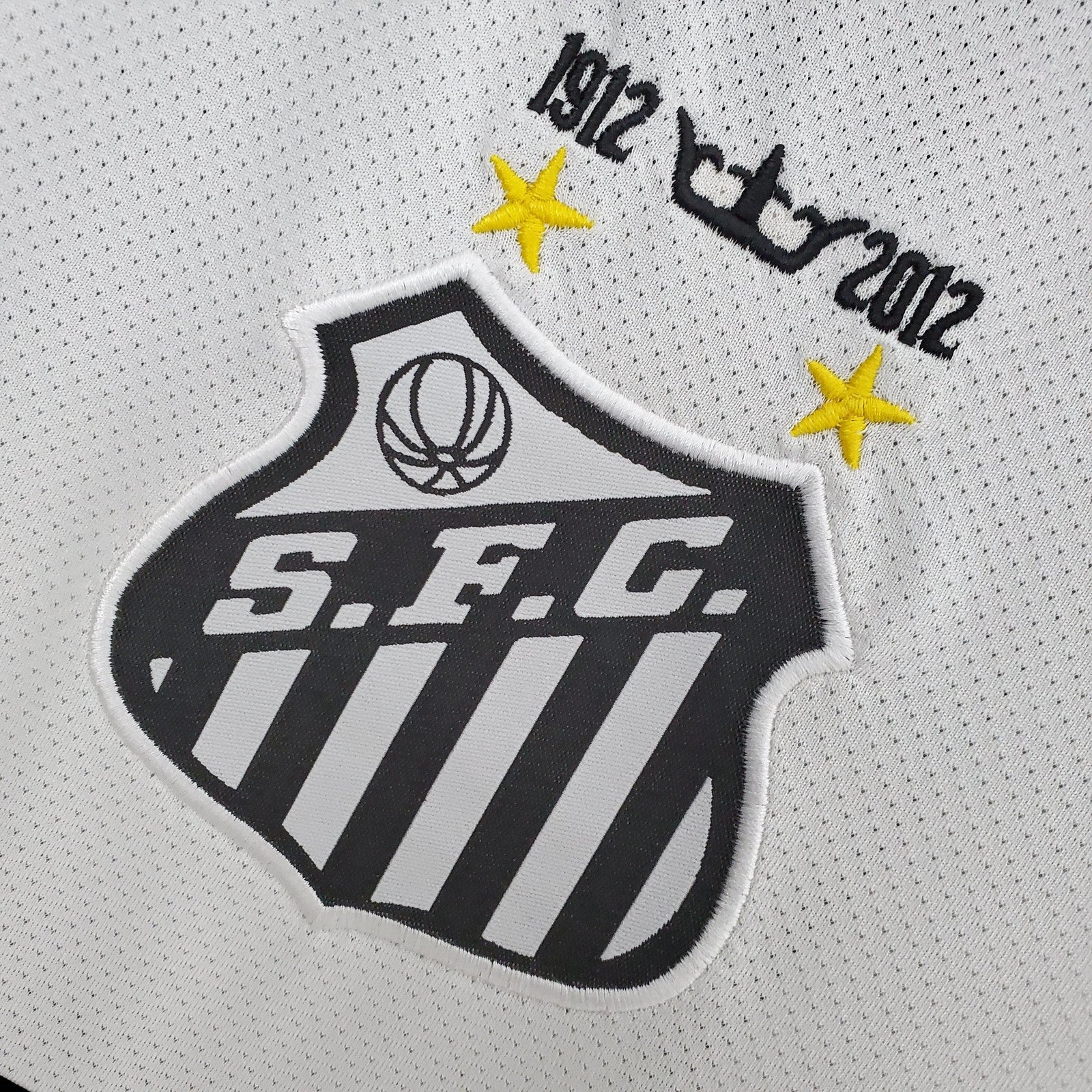 Retro Santos Home