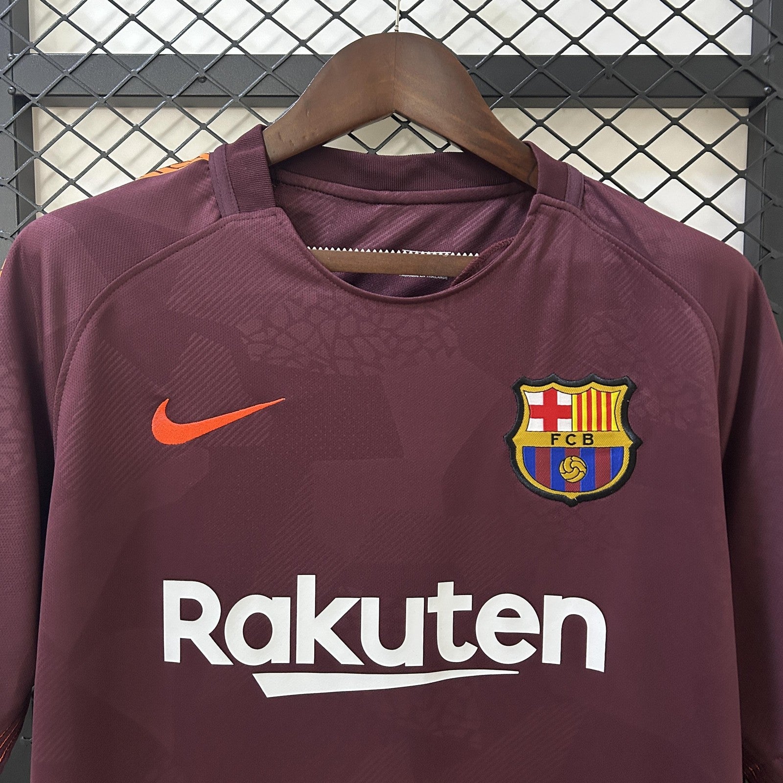 Retro Barcelona 17 18third