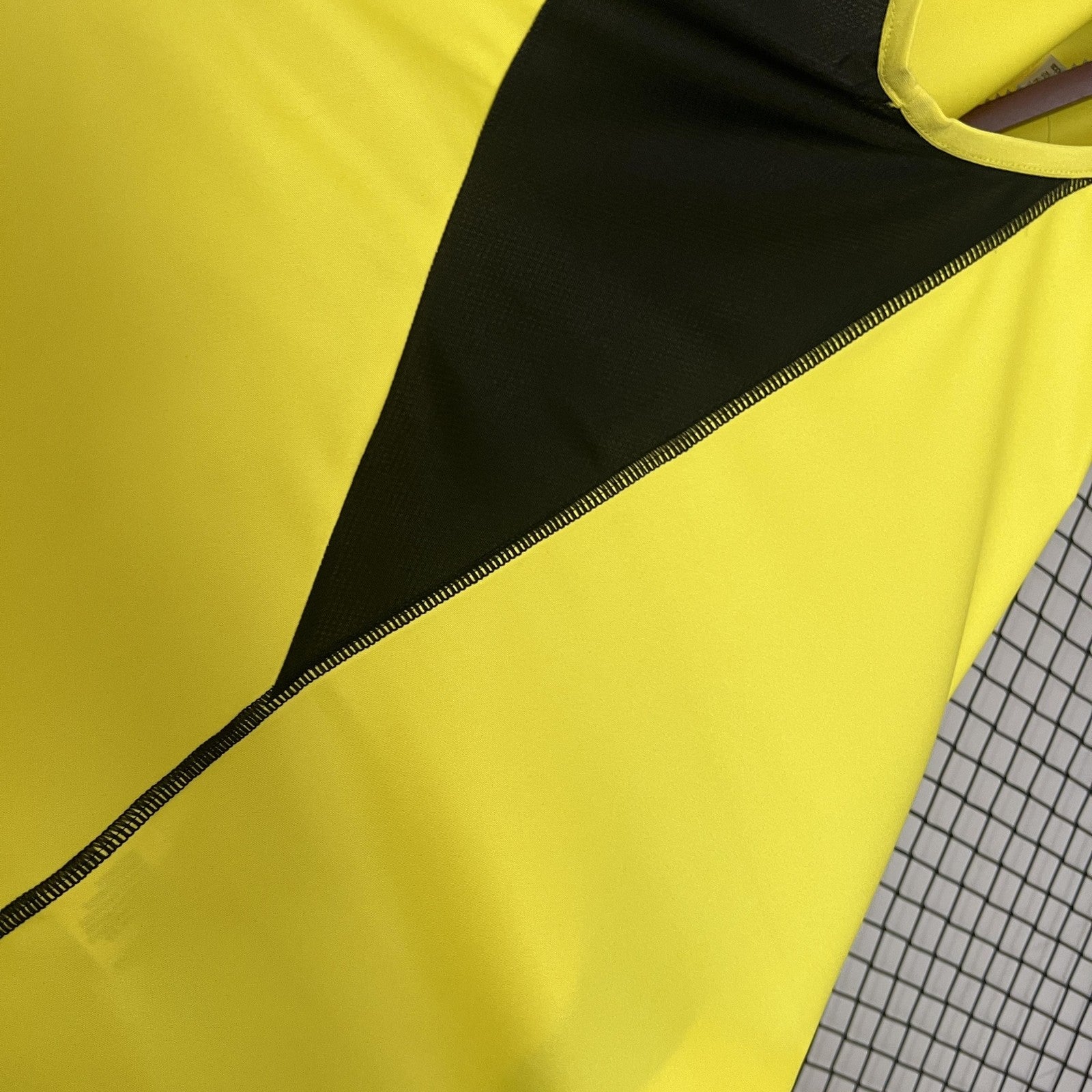 24 25 Vest Flamenco Training Wear Yellow
