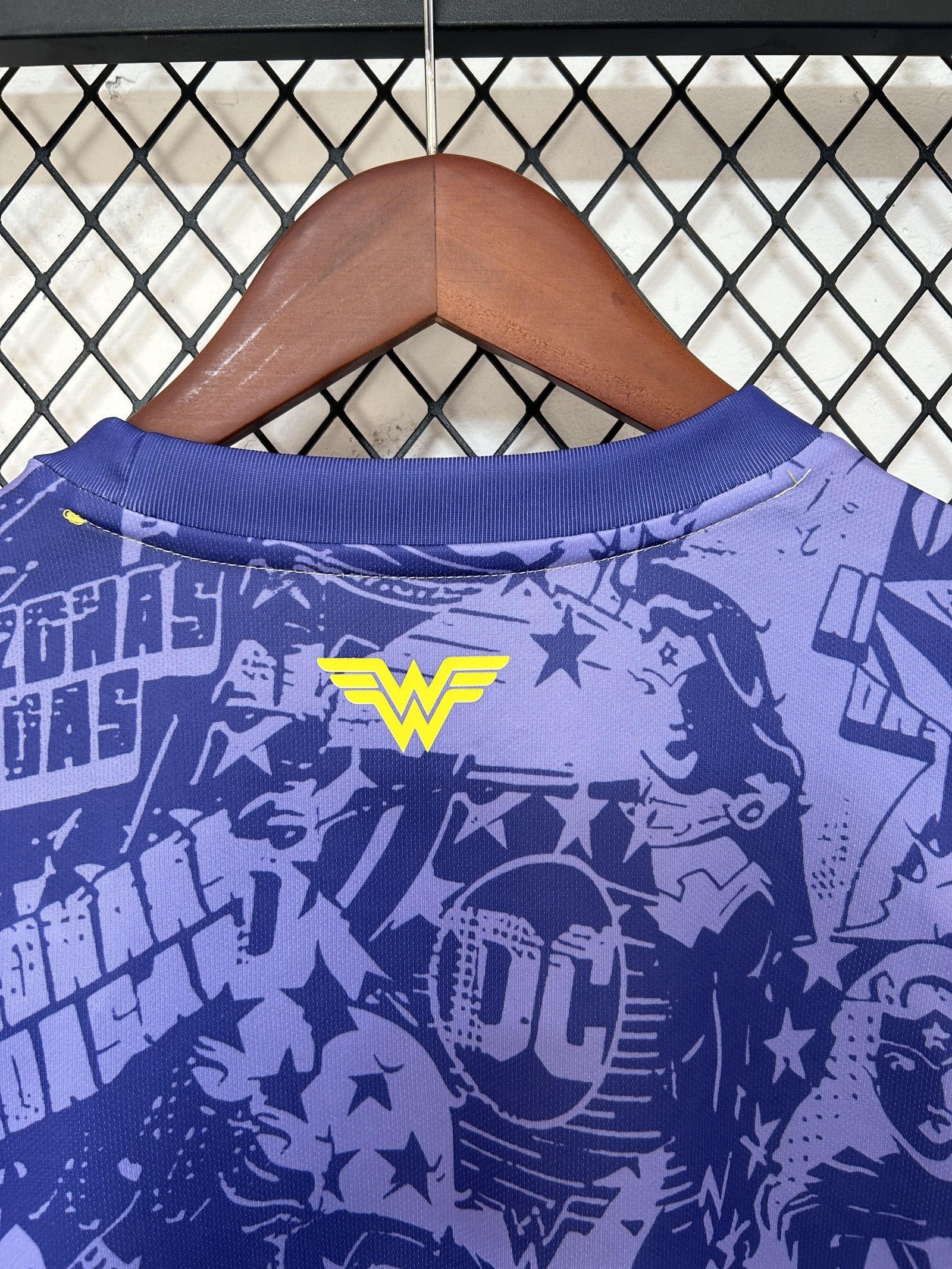 25 26 Tigers Pre Game Suit