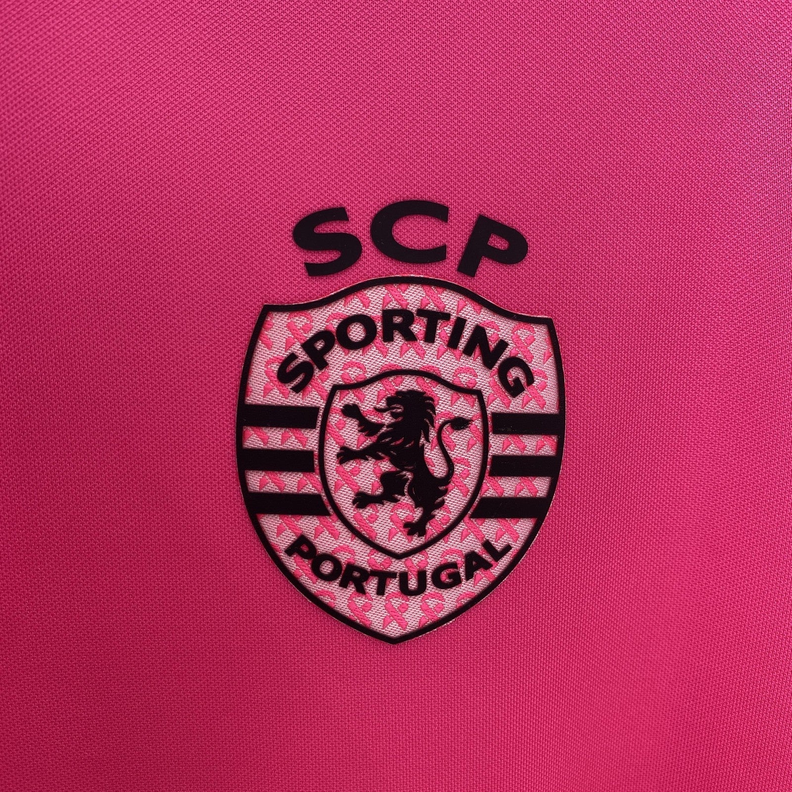 24 25 Lisbon Third Away