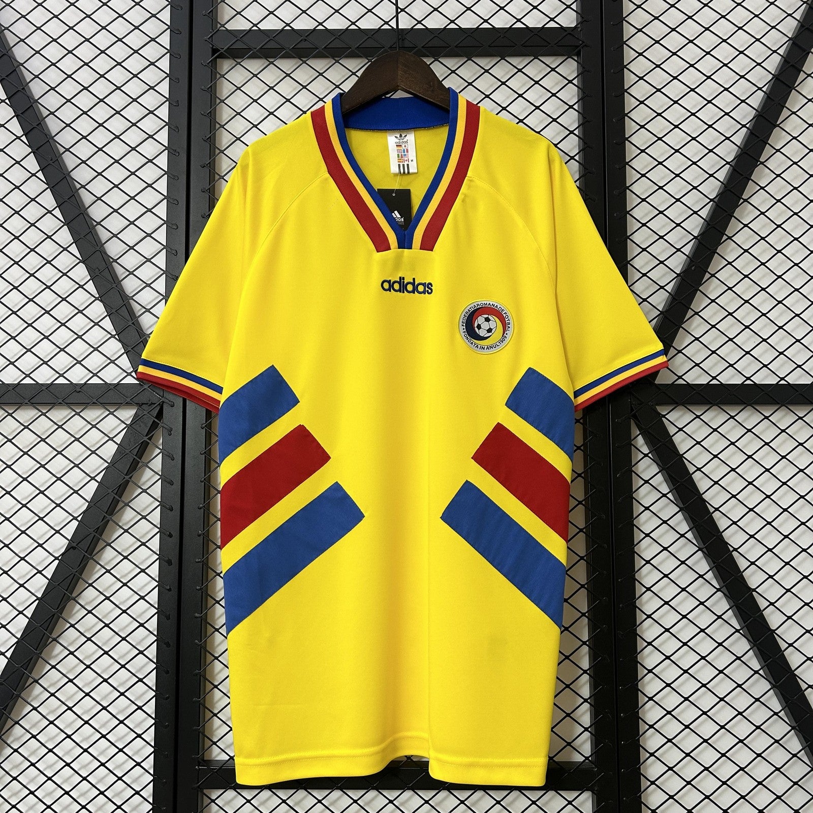 Retro Romania 1994 Home