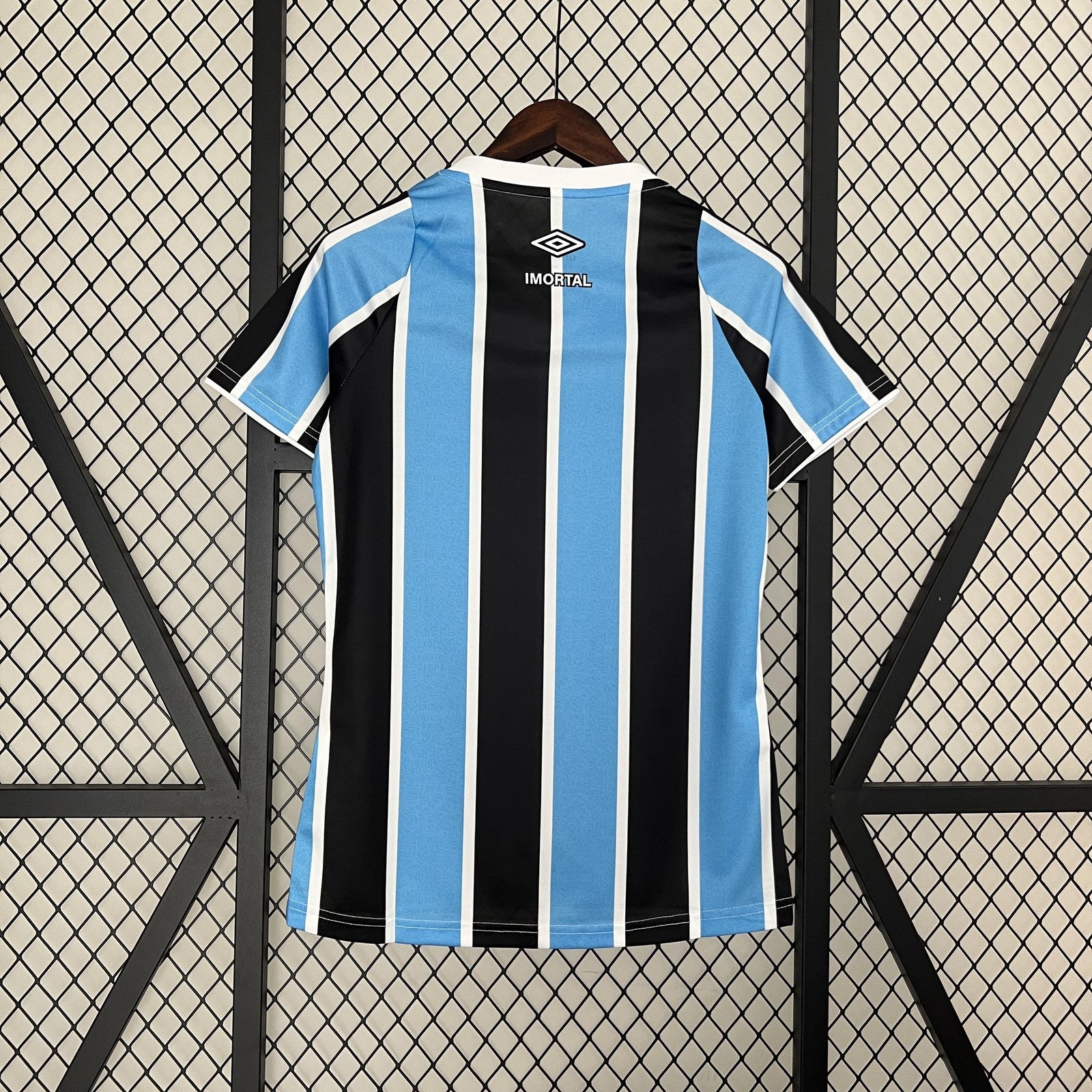 24 25 Women Gremio Home