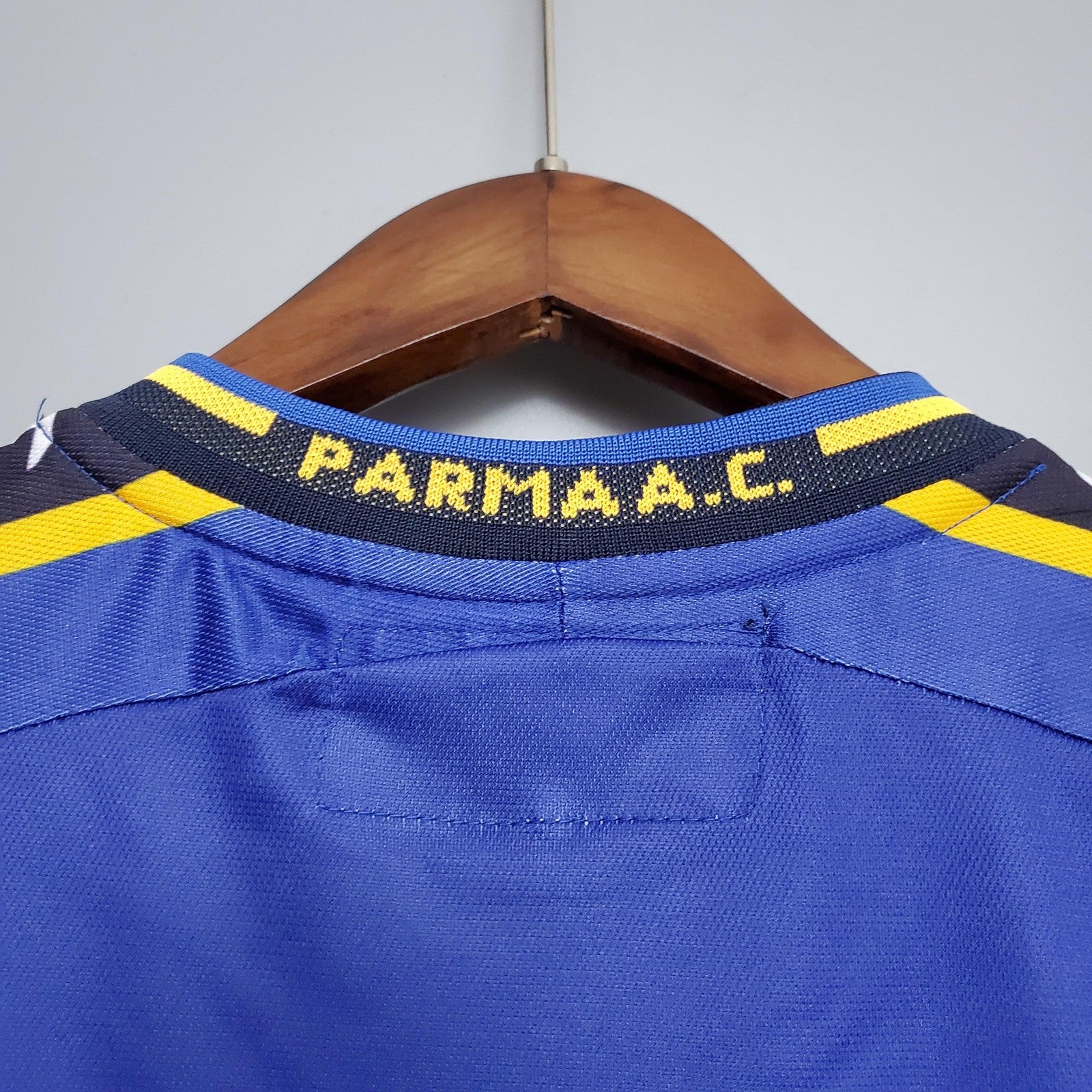 Retro Parma Home