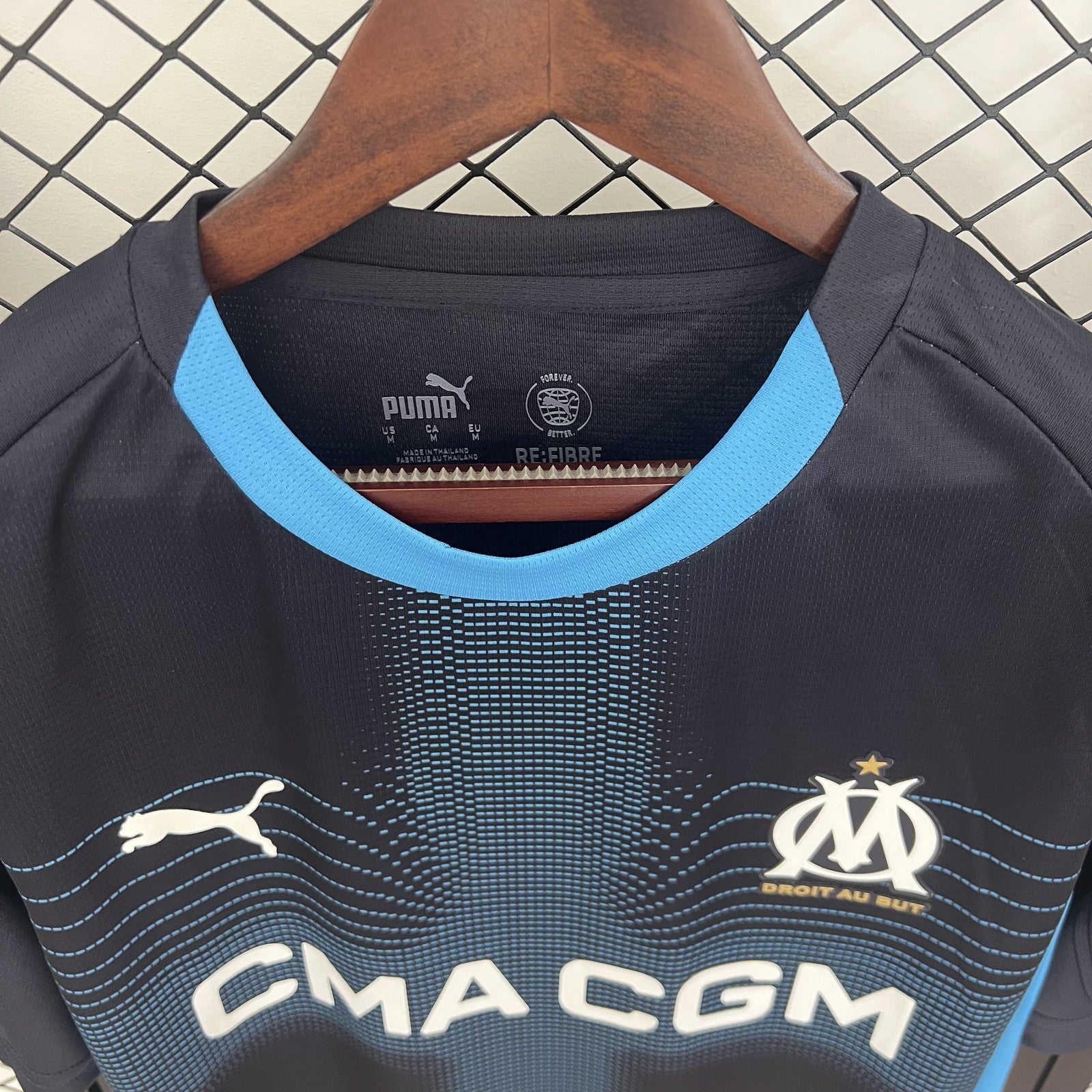 25 26 Marseille Away