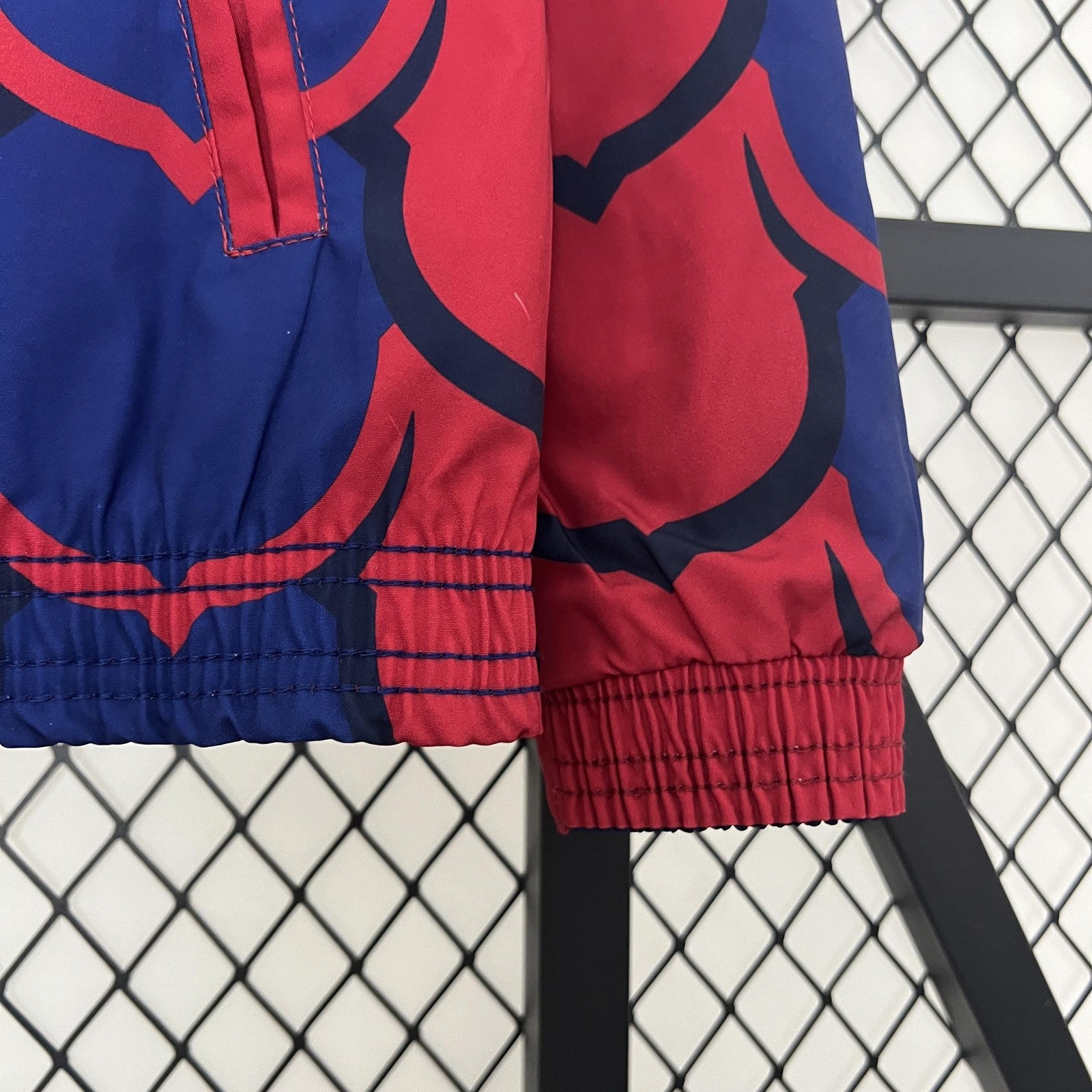 24 25 Barcelona Trench Coat Reversible