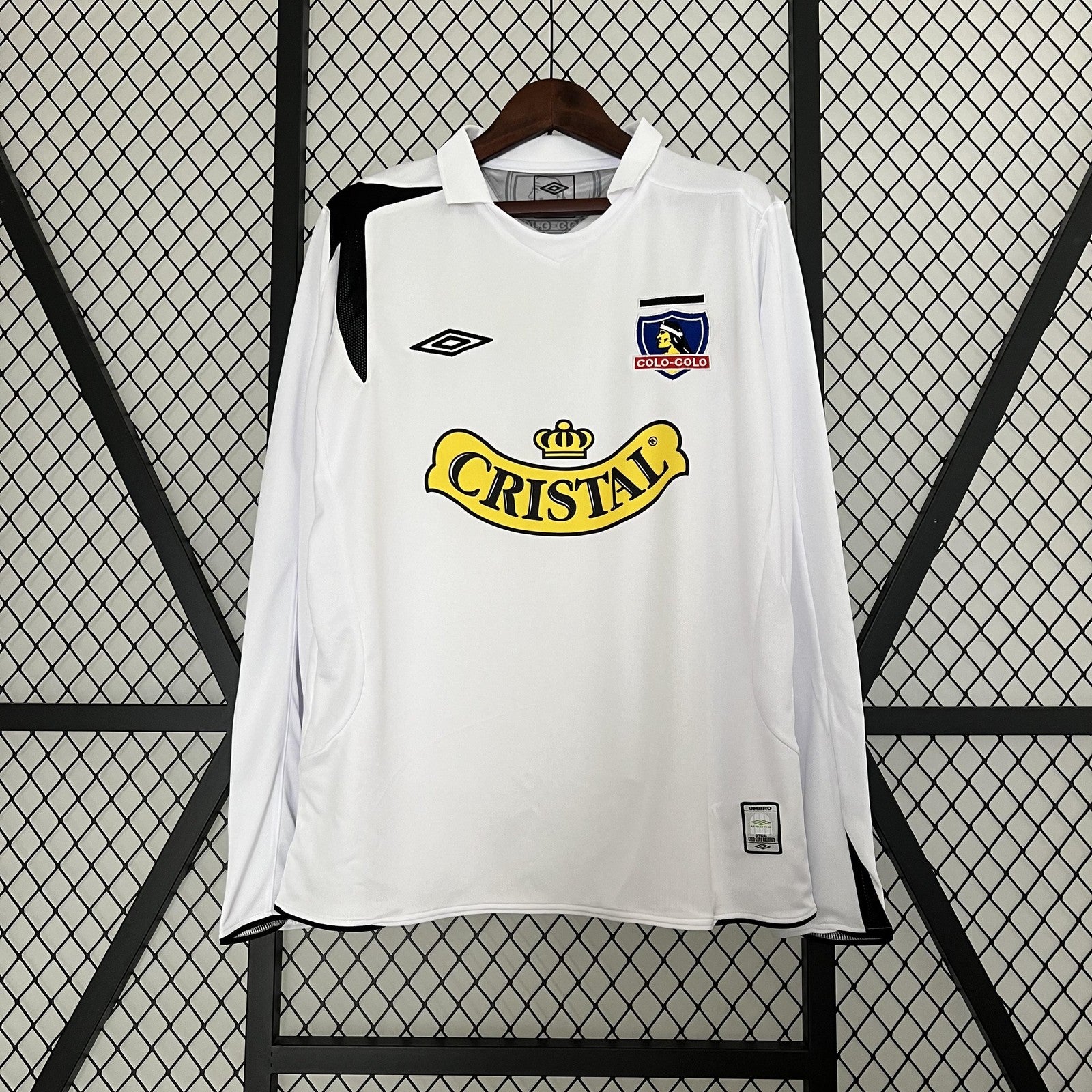 Retro Long Sleeve Colo Colo 2006 Home